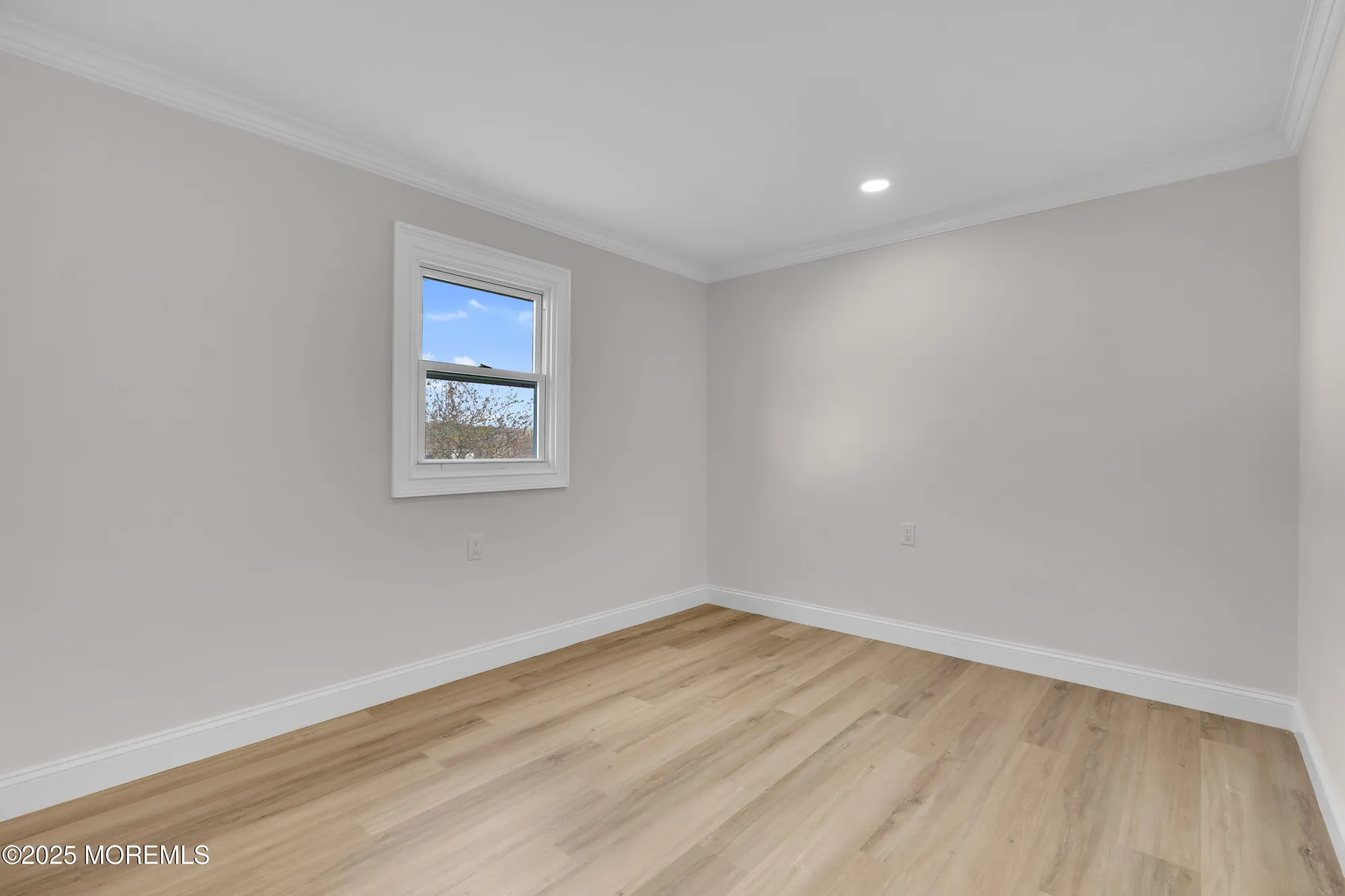 Property Slideshow image 7 of 42 | 42 sidney ct, Brick, NJ, 08724