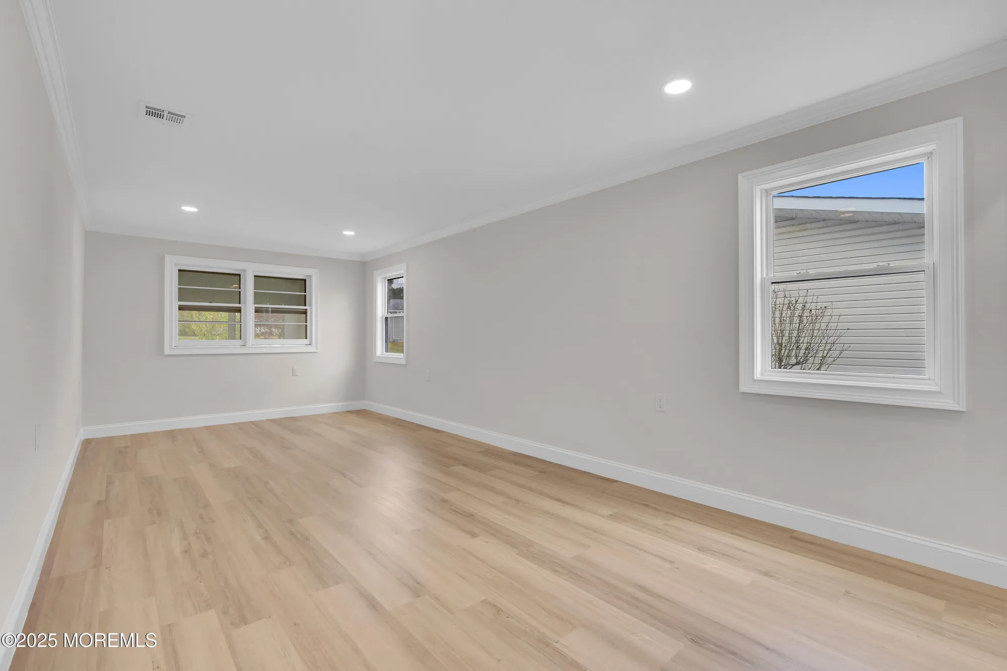Property Slideshow image 11 of 42 | 42 sidney ct, Brick, NJ, 08724
