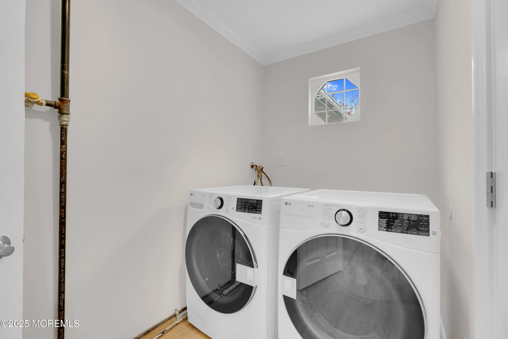 Property Slideshow image 37 of 42 | 42 sidney ct, Brick, NJ, 08724