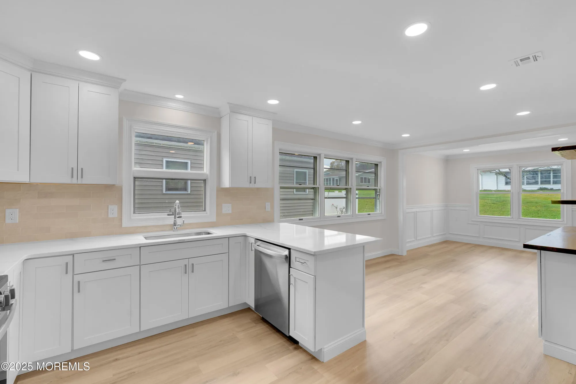 Property Slideshow image 21 of 42 | 42 sidney ct, Brick, NJ, 08724