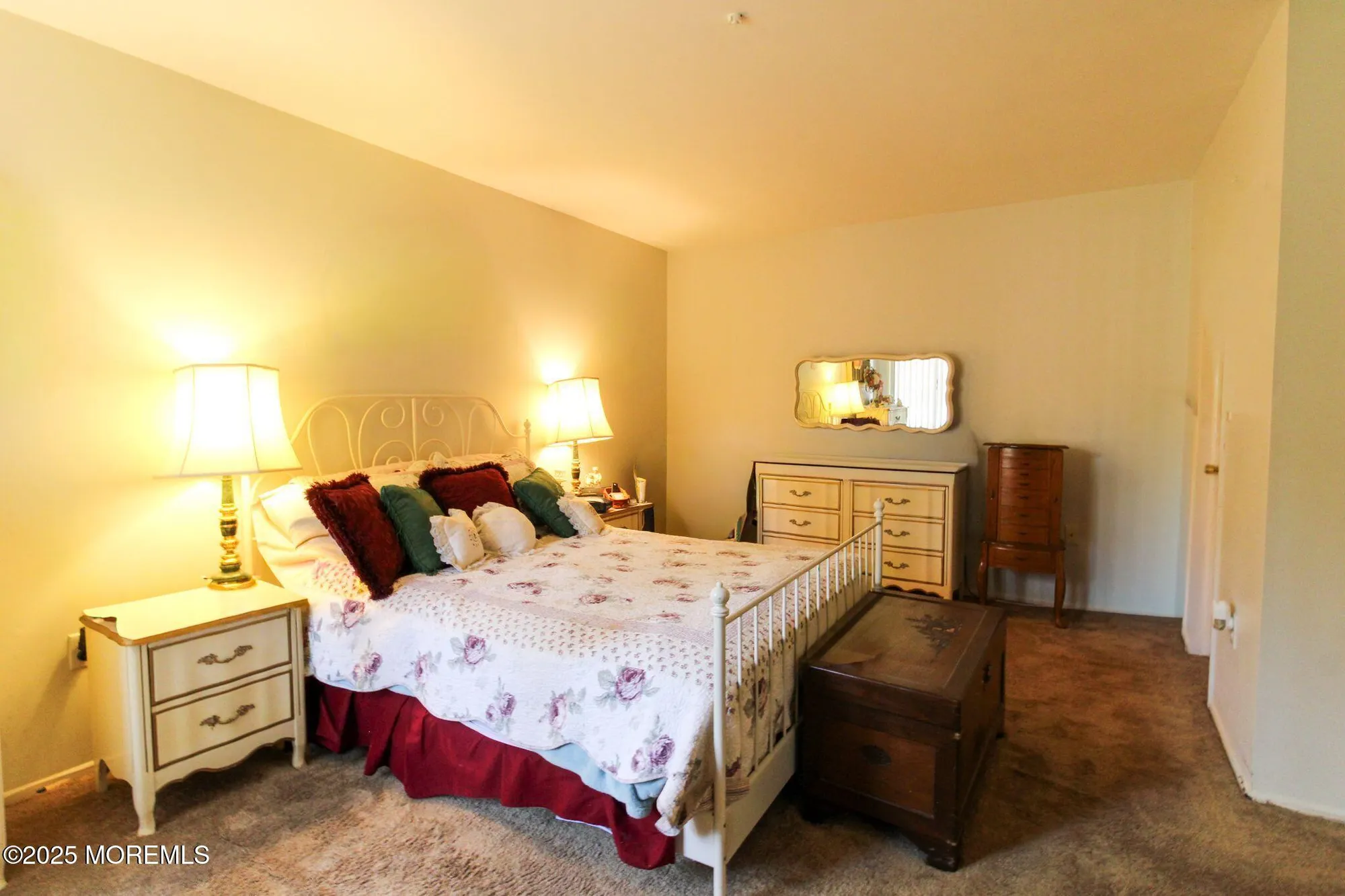 Property Slideshow image 16 of 24 | 24 meadow green cir a, Manalapan, NJ, 07726
