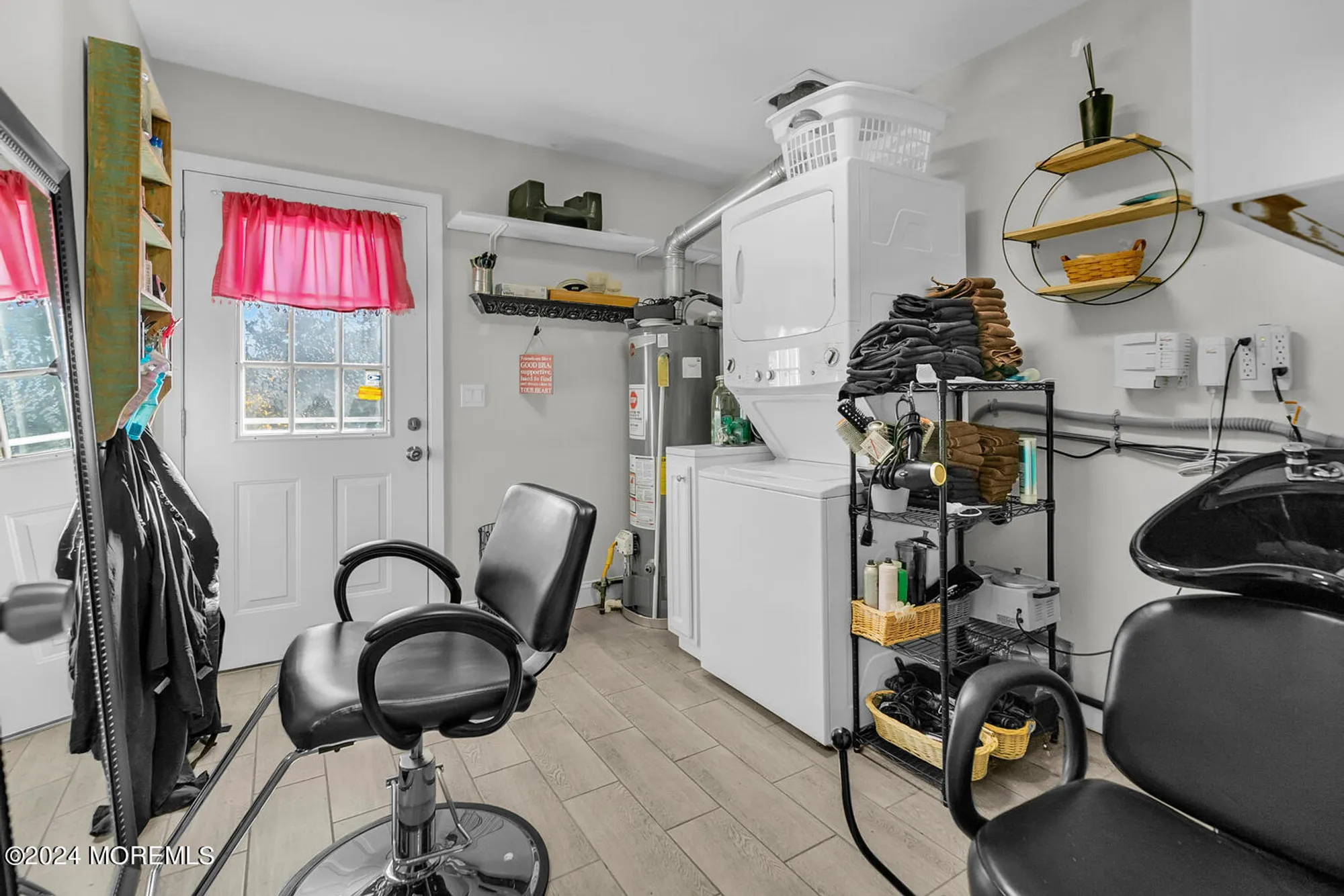 Property Slideshow image 16 of 20 | 21 palisades dr, Toms River, NJ, 08753