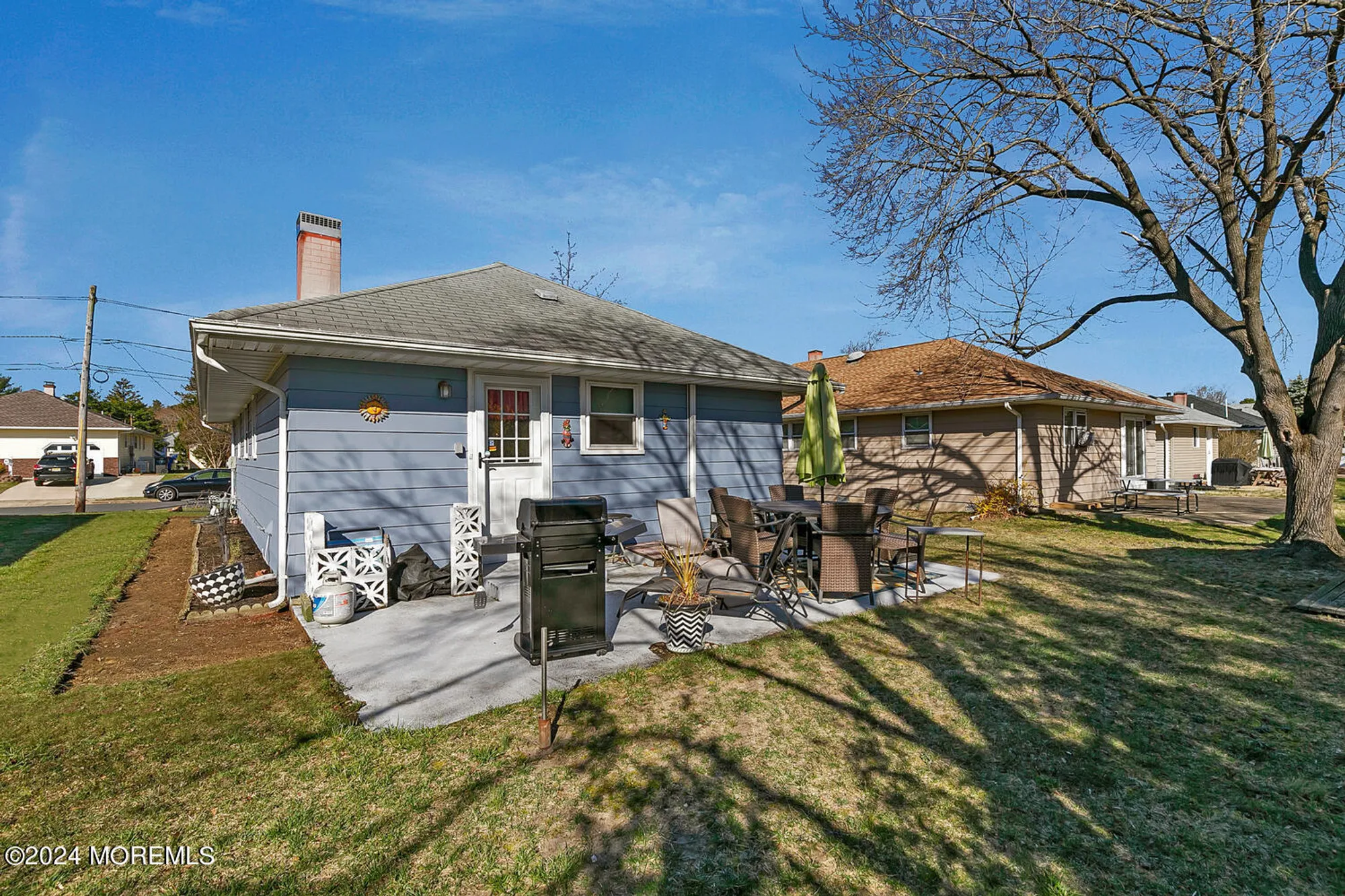 Property Slideshow image 18 of 20 | 21 palisades dr, Toms River, NJ, 08753