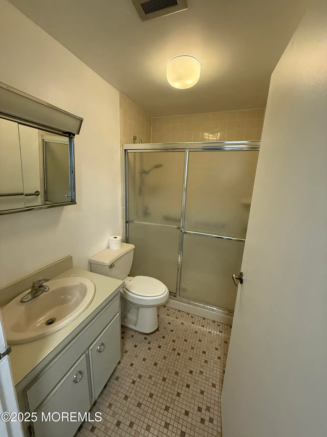 Property Slideshow image 12 of 14 | 435d picardy ct, Lakewood, NJ, 08701