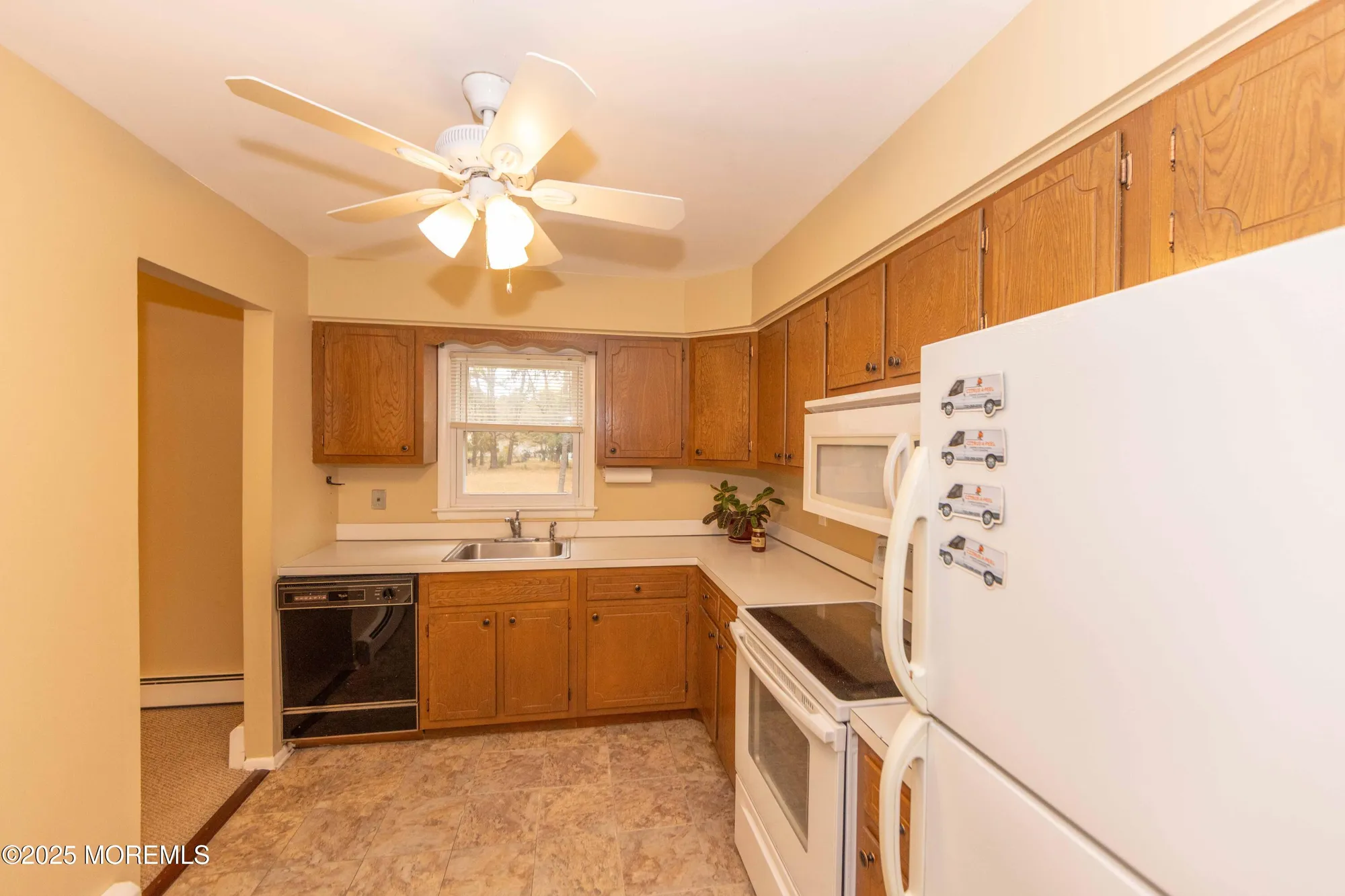 Property Slideshow image 6 of 14 | 31 southampton rd, Toms River, NJ, 08757