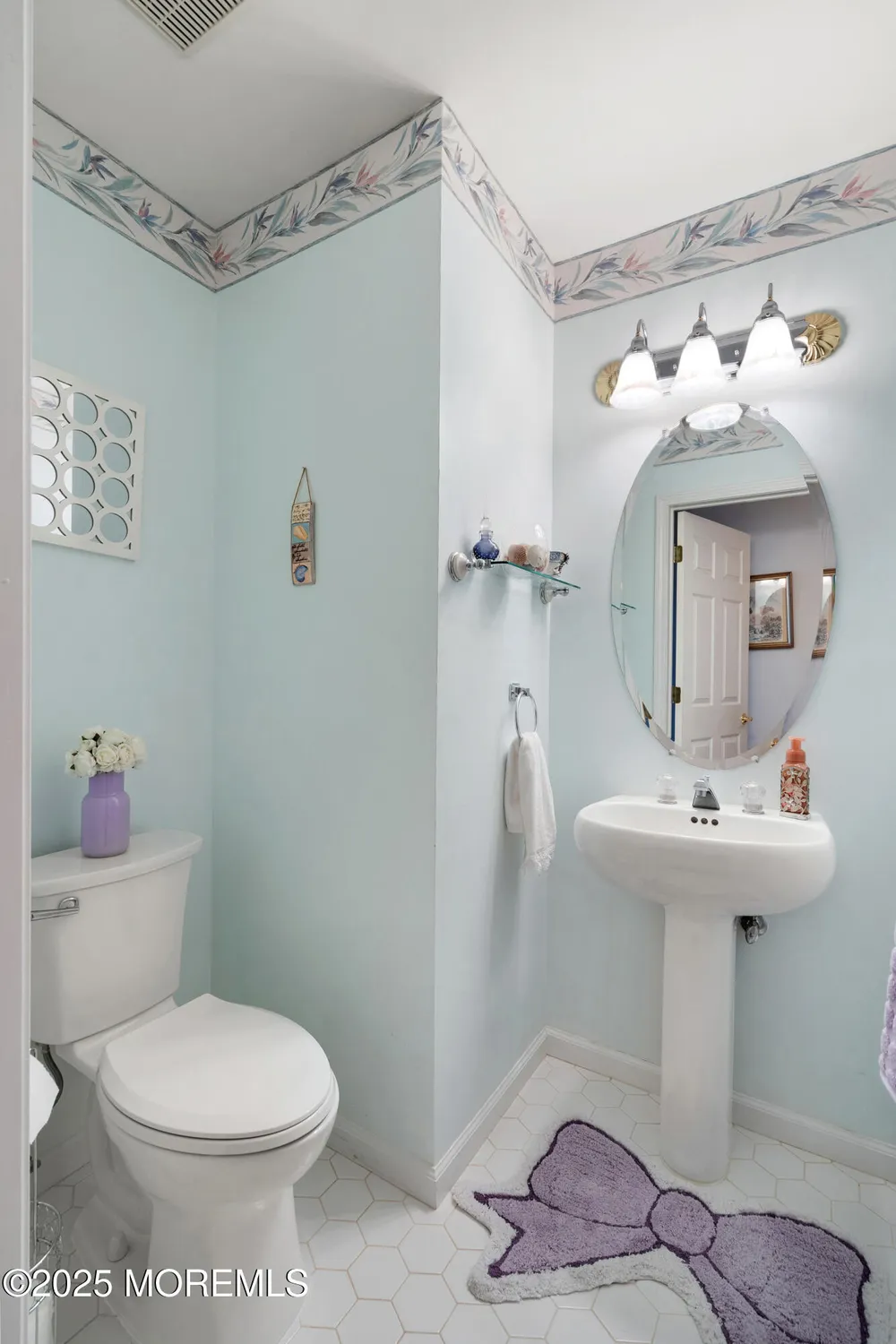 Property Slideshow image 15 of 48 | 14 winding river rd, Lakewood, NJ, 08701