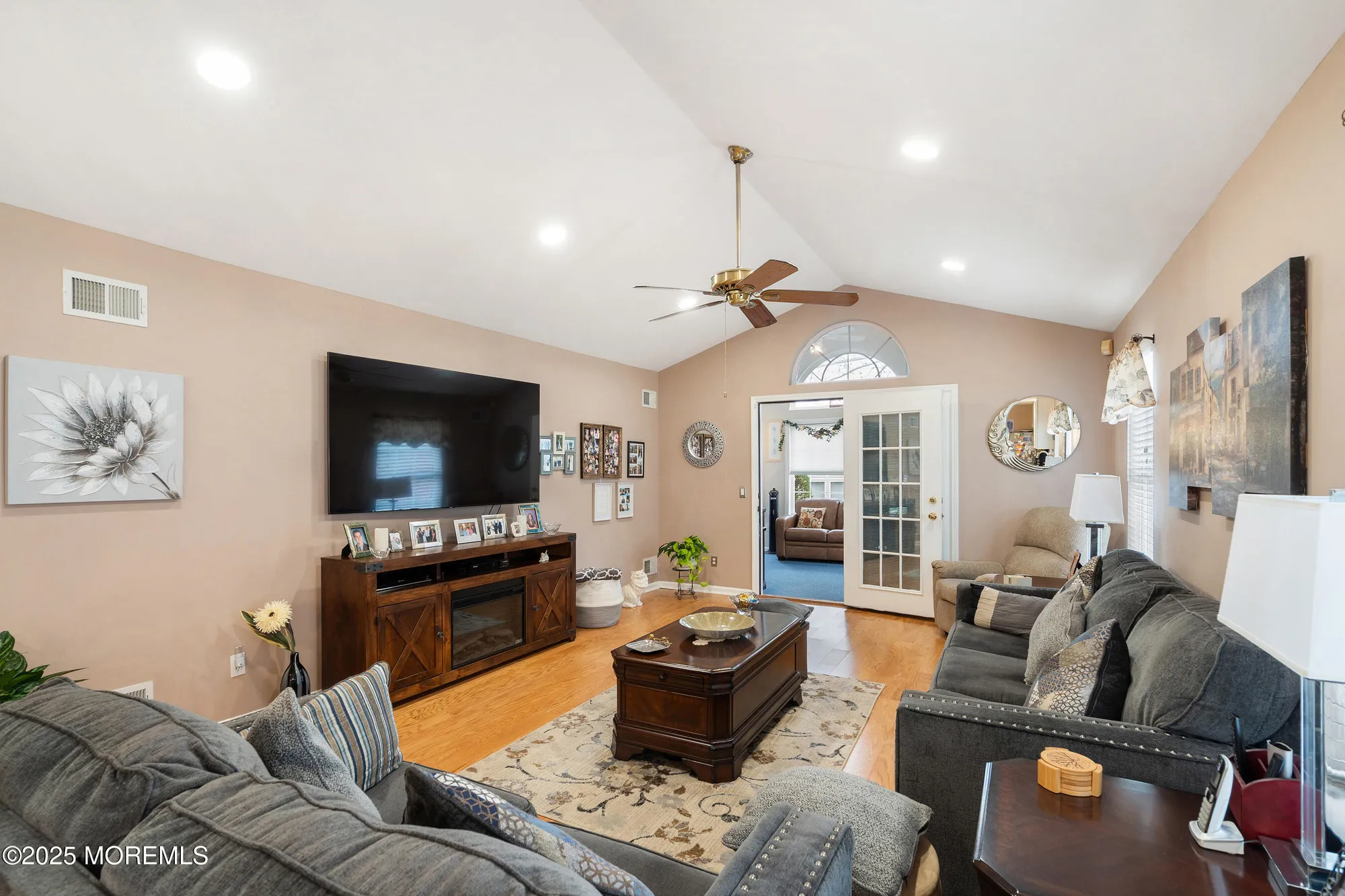 Property Slideshow image 9 of 48 | 14 winding river rd, Lakewood, NJ, 08701