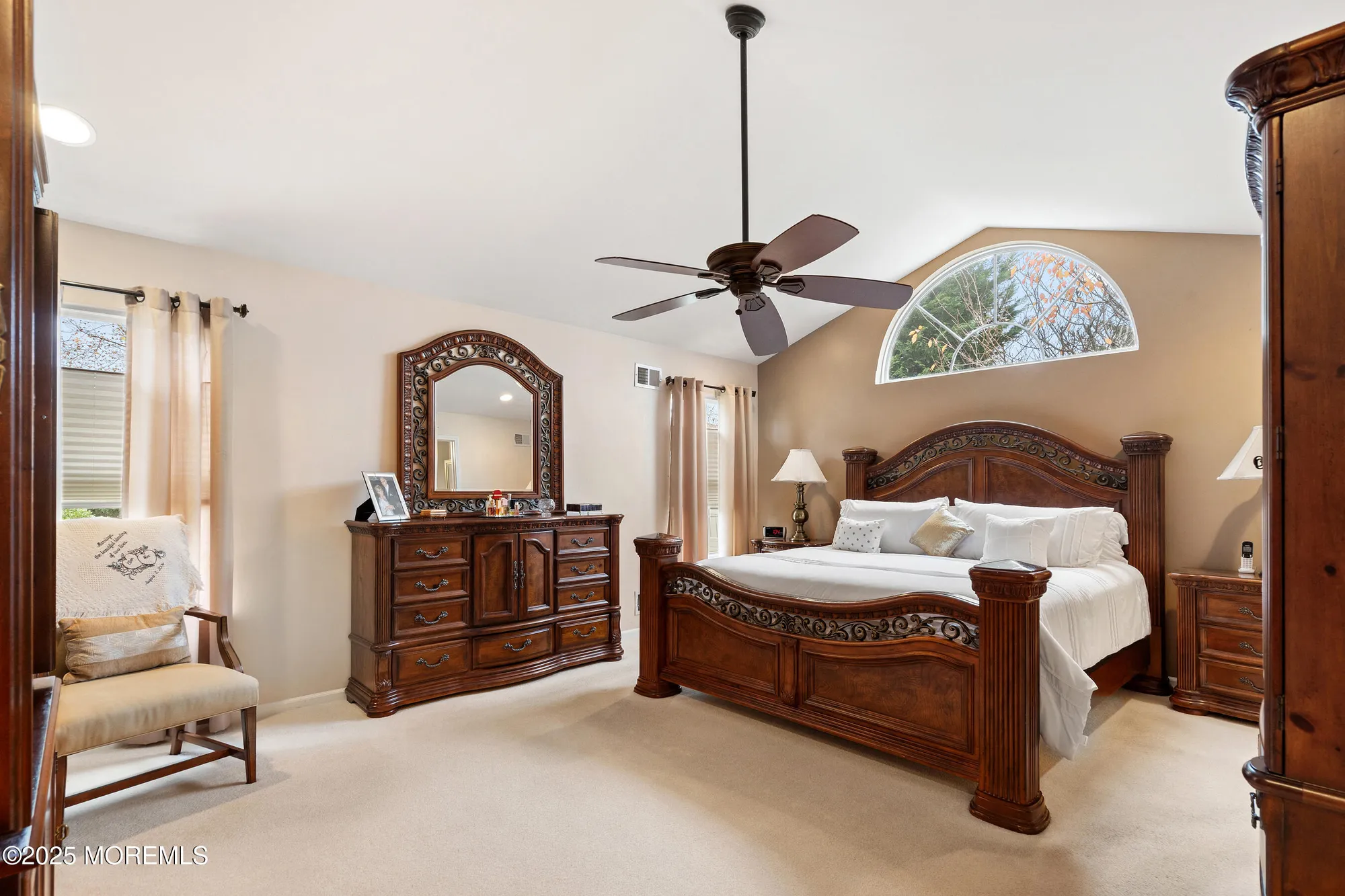 Property Slideshow image 20 of 48 | 14 winding river rd, Lakewood, NJ, 08701