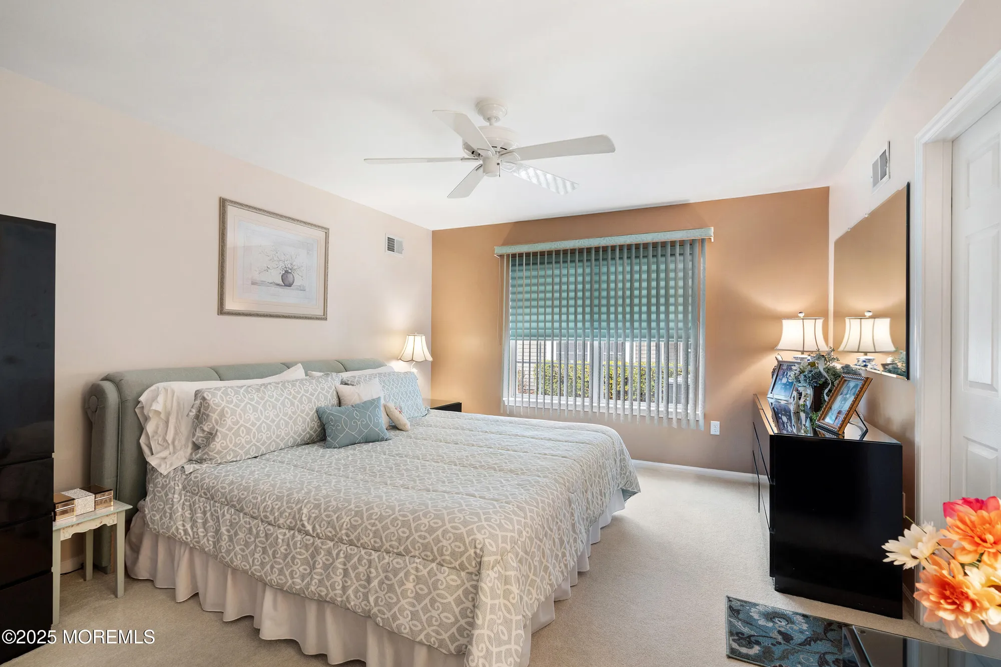 Property Slideshow image 16 of 48 | 14 winding river rd, Lakewood, NJ, 08701