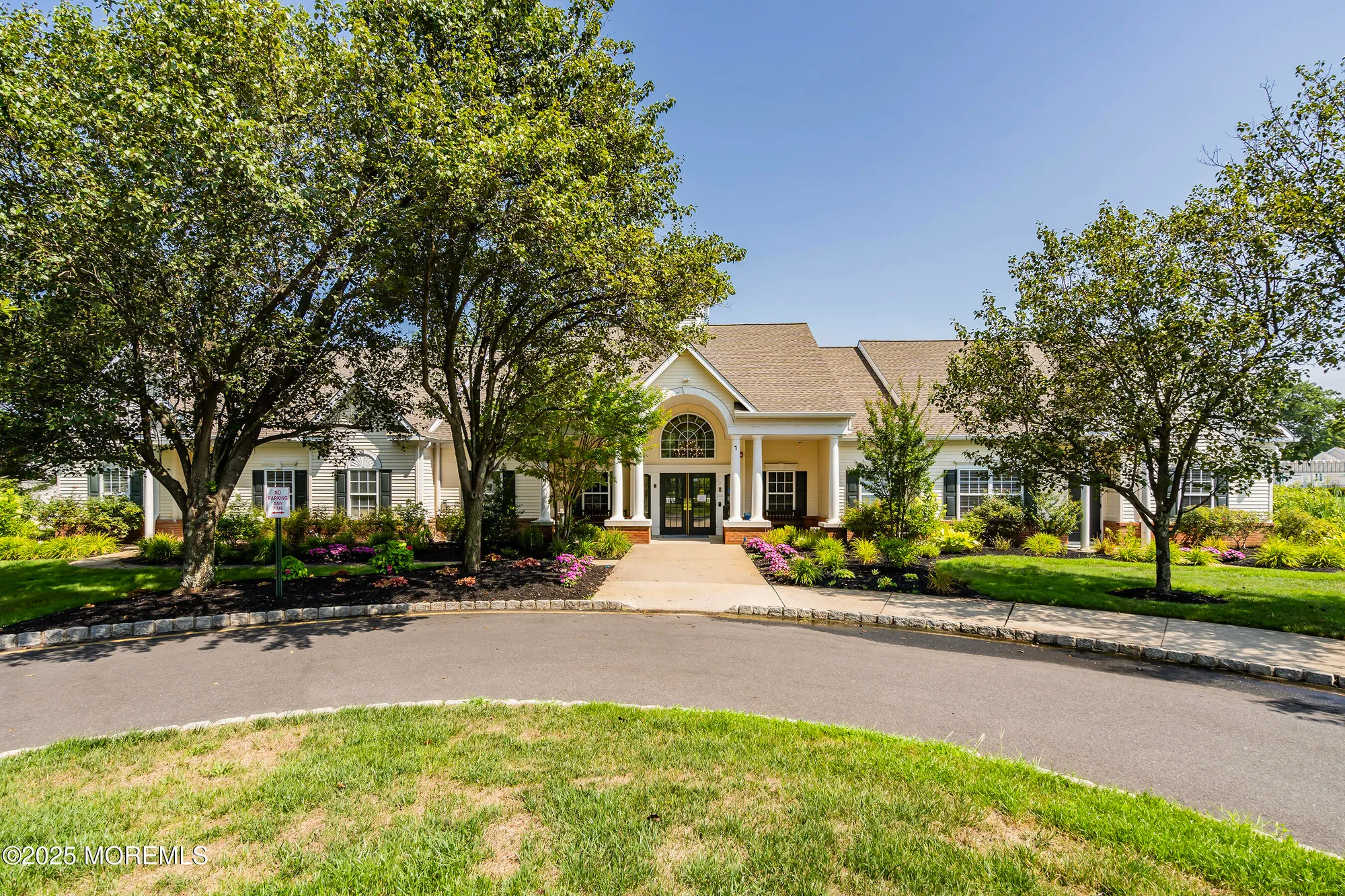 Property Slideshow image 35 of 48 | 14 winding river rd, Lakewood, NJ, 08701