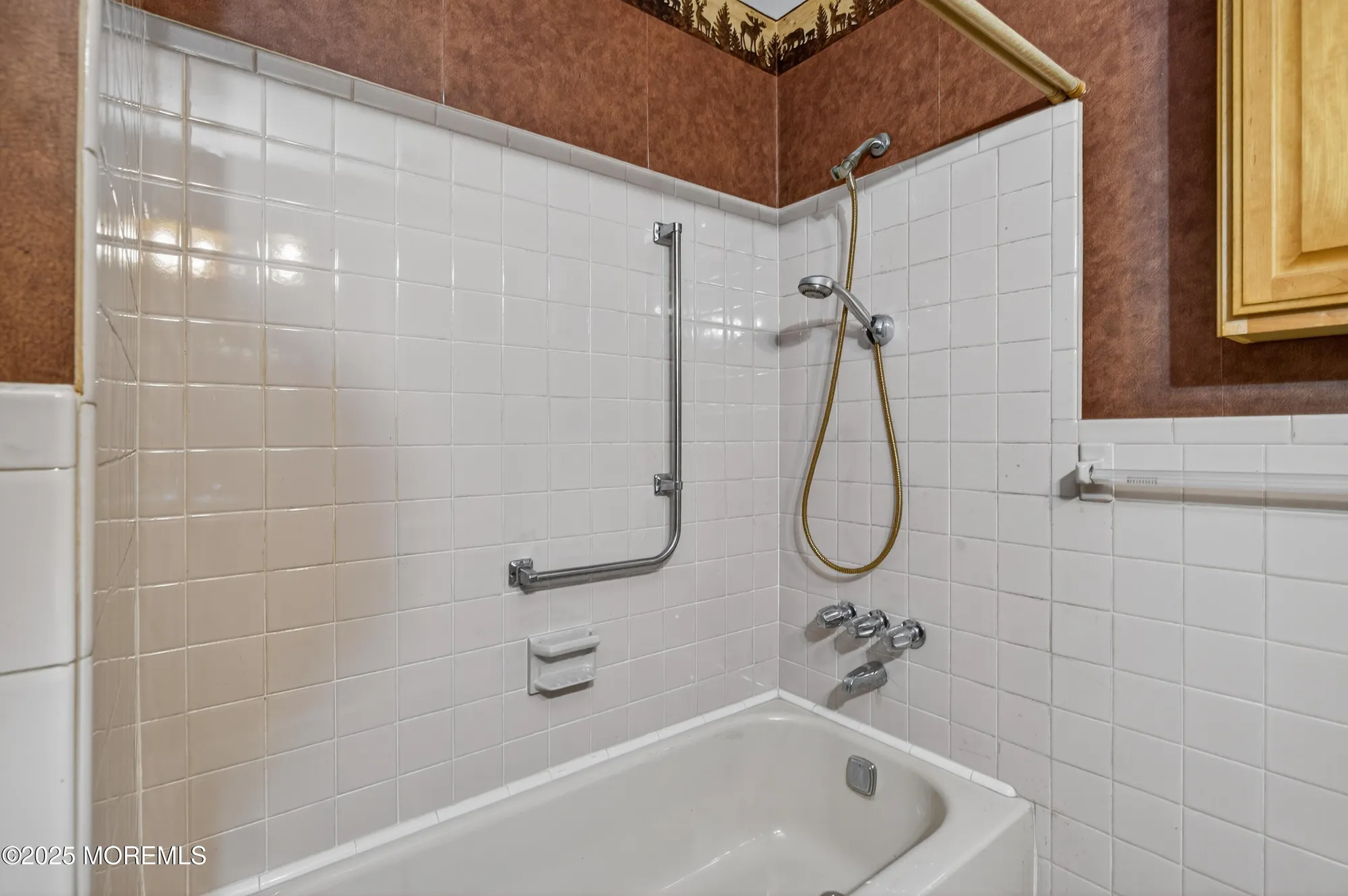 Property Slideshow image 20 of 24 | 170 port royal dr, Toms River, NJ, 08757