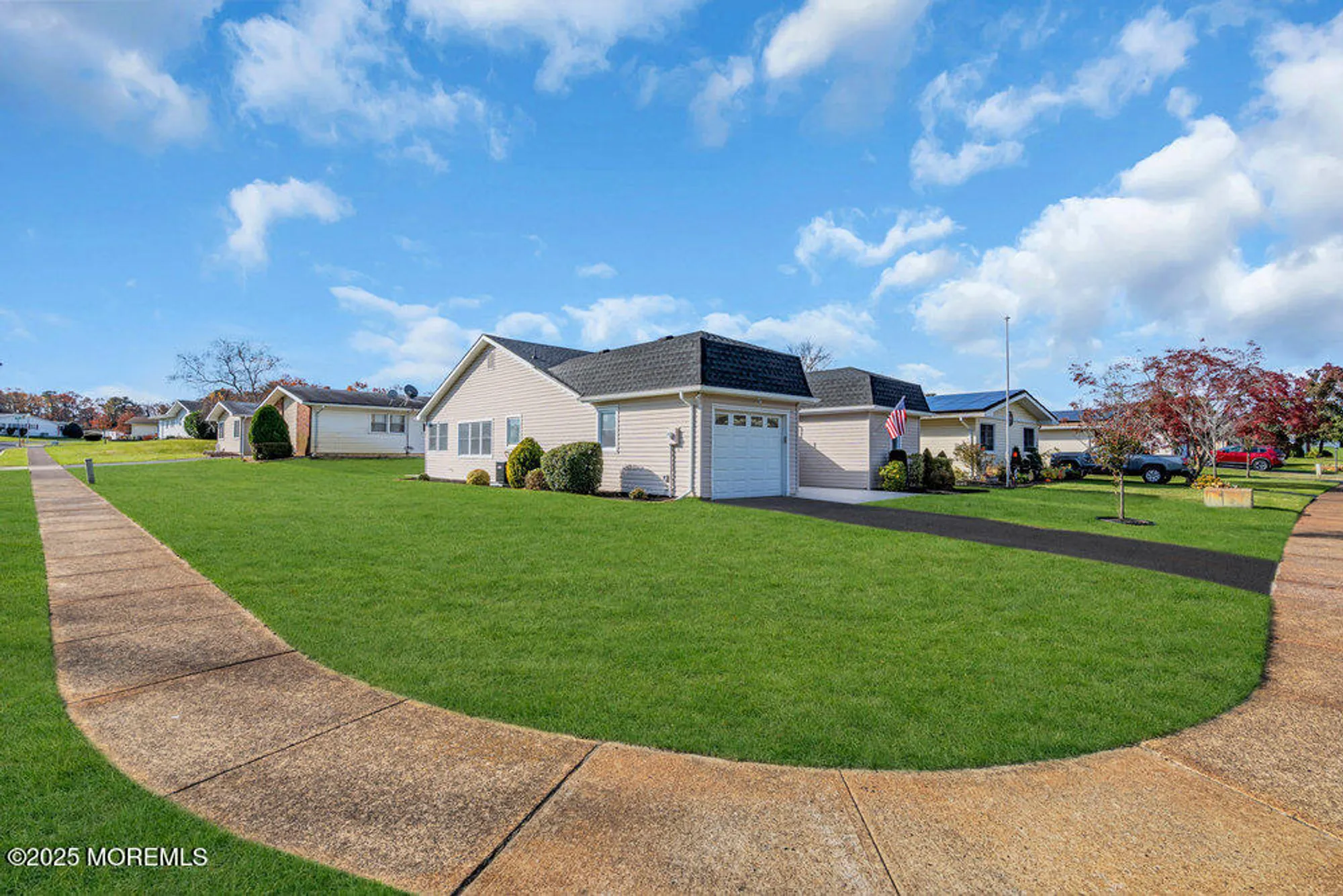 Property Slideshow image 4 of 22 | 166 central blvd, Brick, NJ, 08724