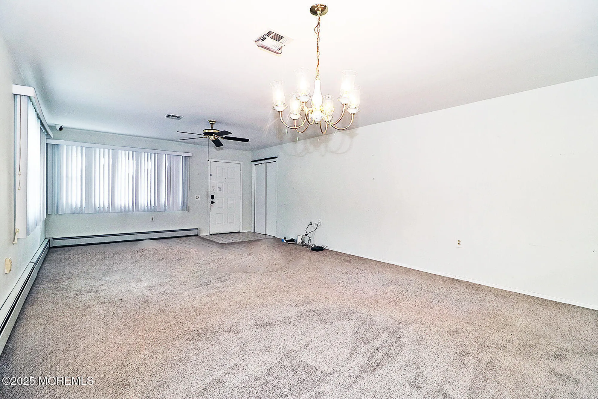 Property Slideshow image 13 of 35 | 38 woodstock dr, Toms River, NJ, 08757