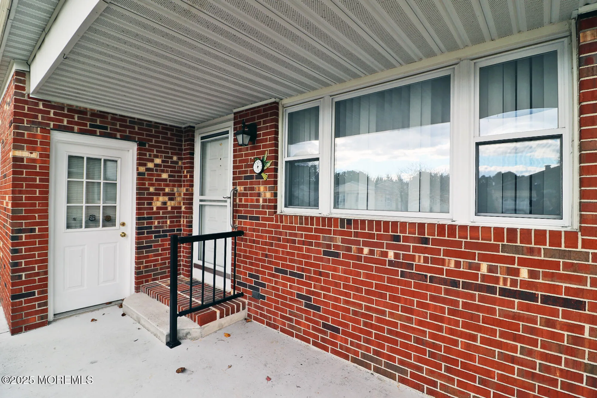 Property Slideshow image 9 of 35 | 38 woodstock dr, Toms River, NJ, 08757