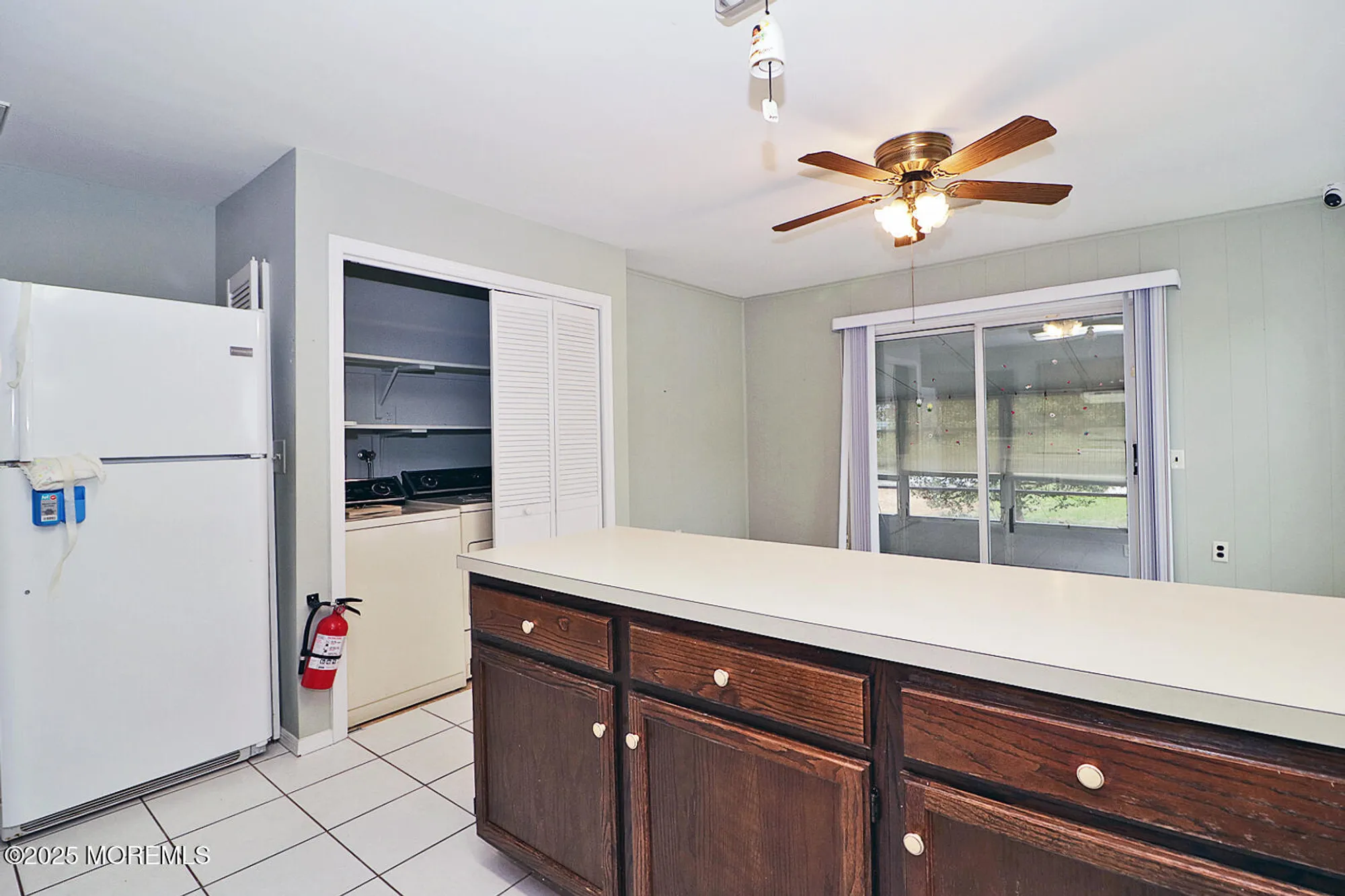 Property Slideshow image 18 of 35 | 38 woodstock dr, Toms River, NJ, 08757