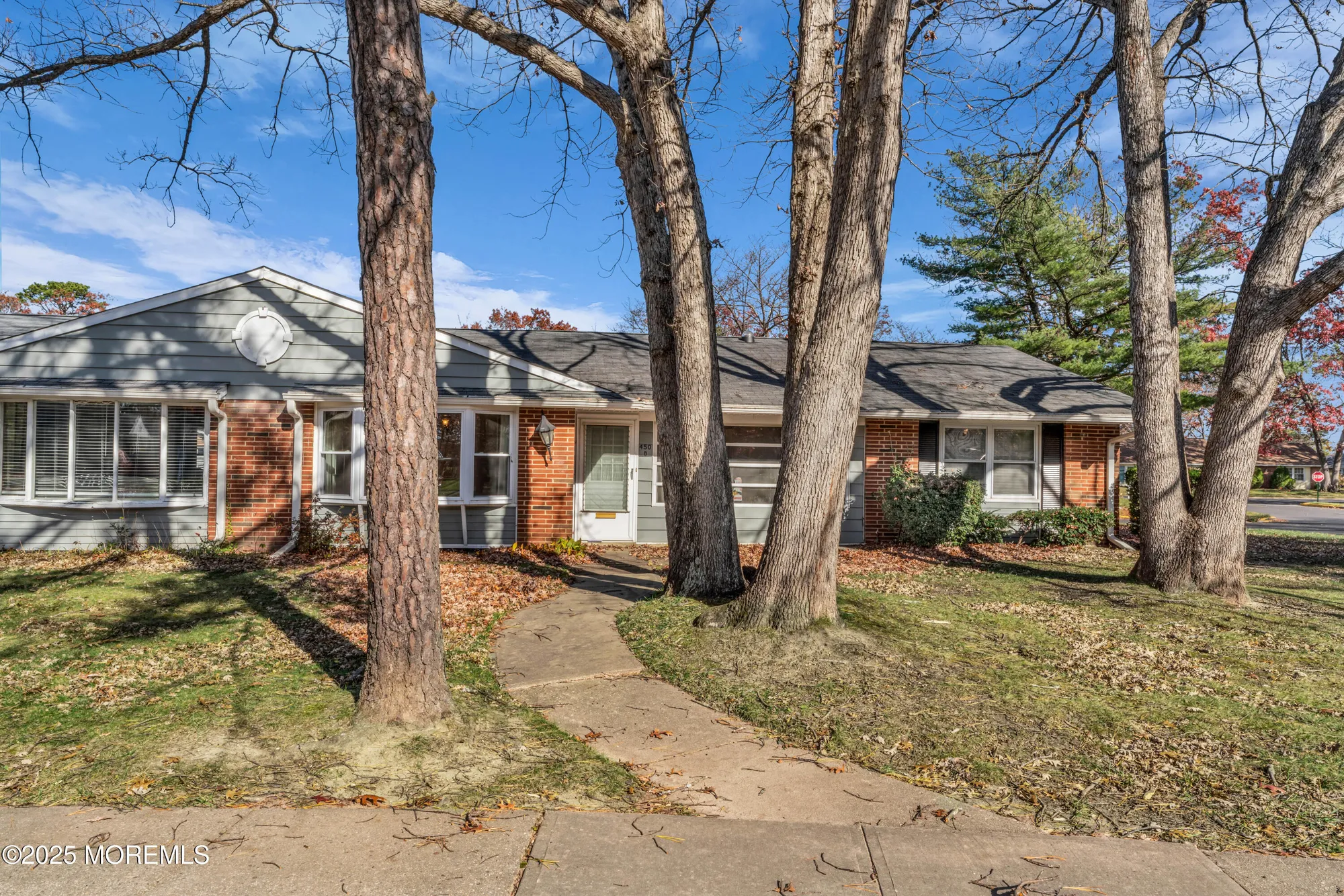 Property Slideshow image 23 of 27 | 450d cheshire ct d, Lakewood, NJ, 08701