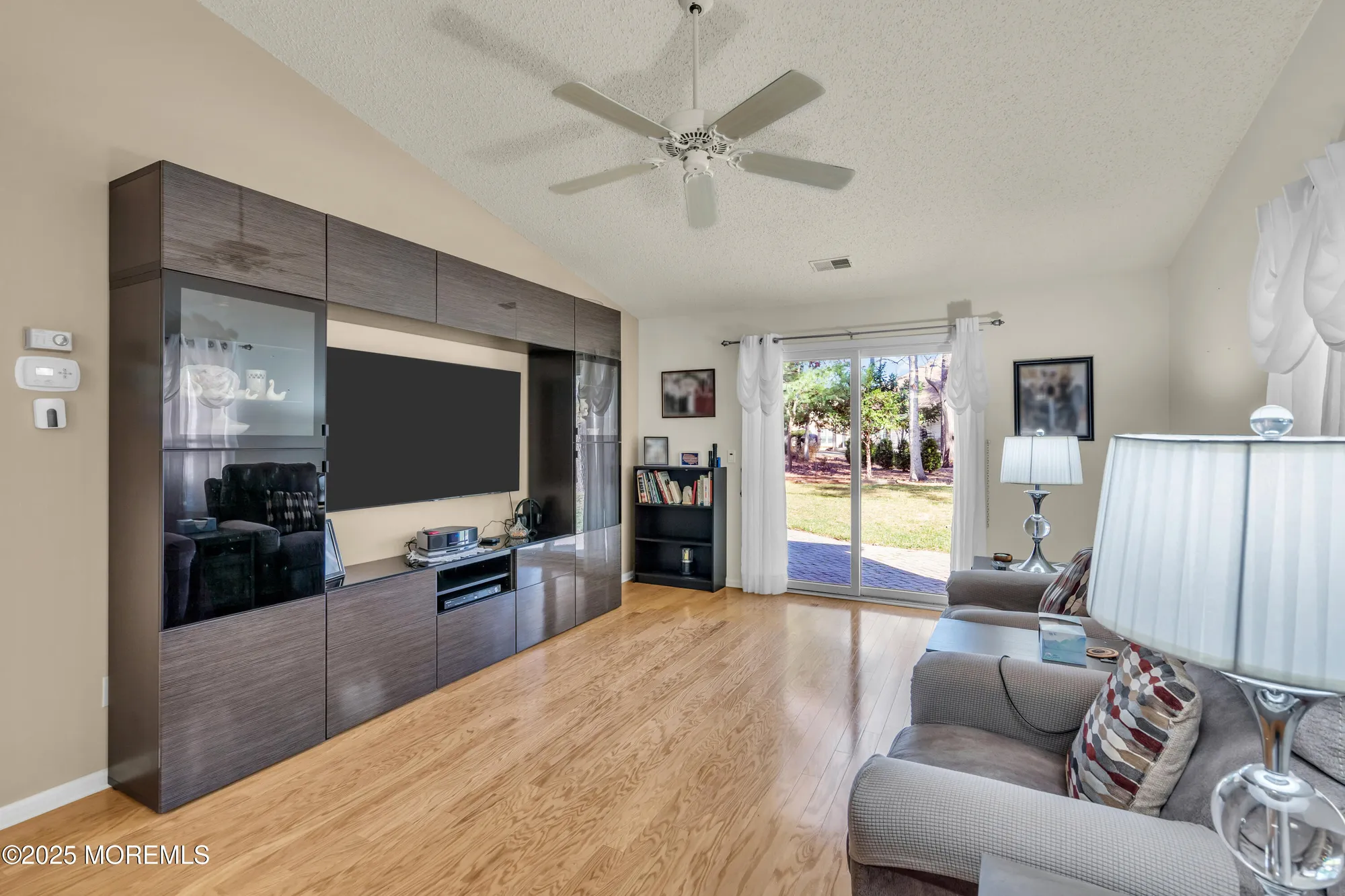 Property Slideshow image 8 of 24 | 1789 sweetbay dr, Toms River, NJ, 08755