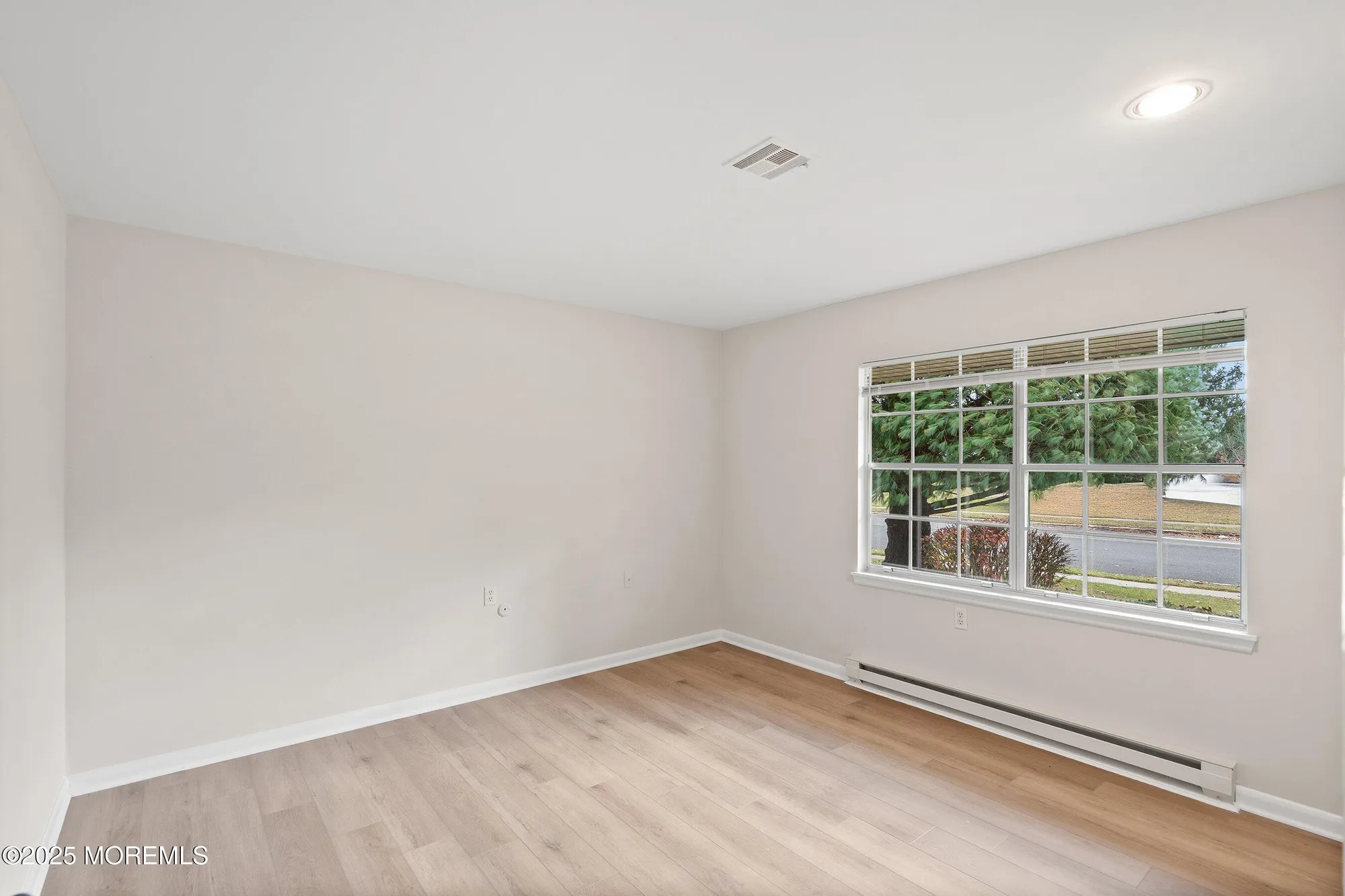 Property Slideshow image 22 of 41 | 1087b argyll cir, Lakewood, NJ, 08701