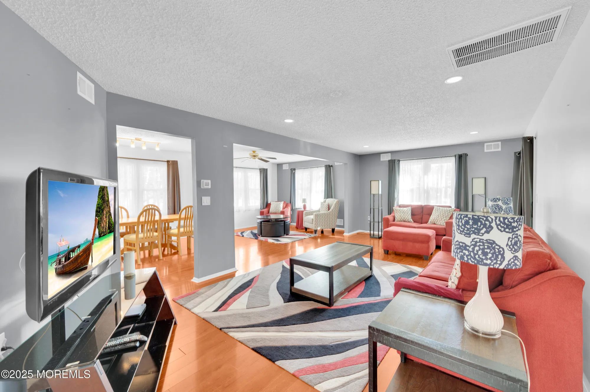 Property Slideshow image 10 of 37 | 3 taylor ct, Lakewood, NJ, 08701