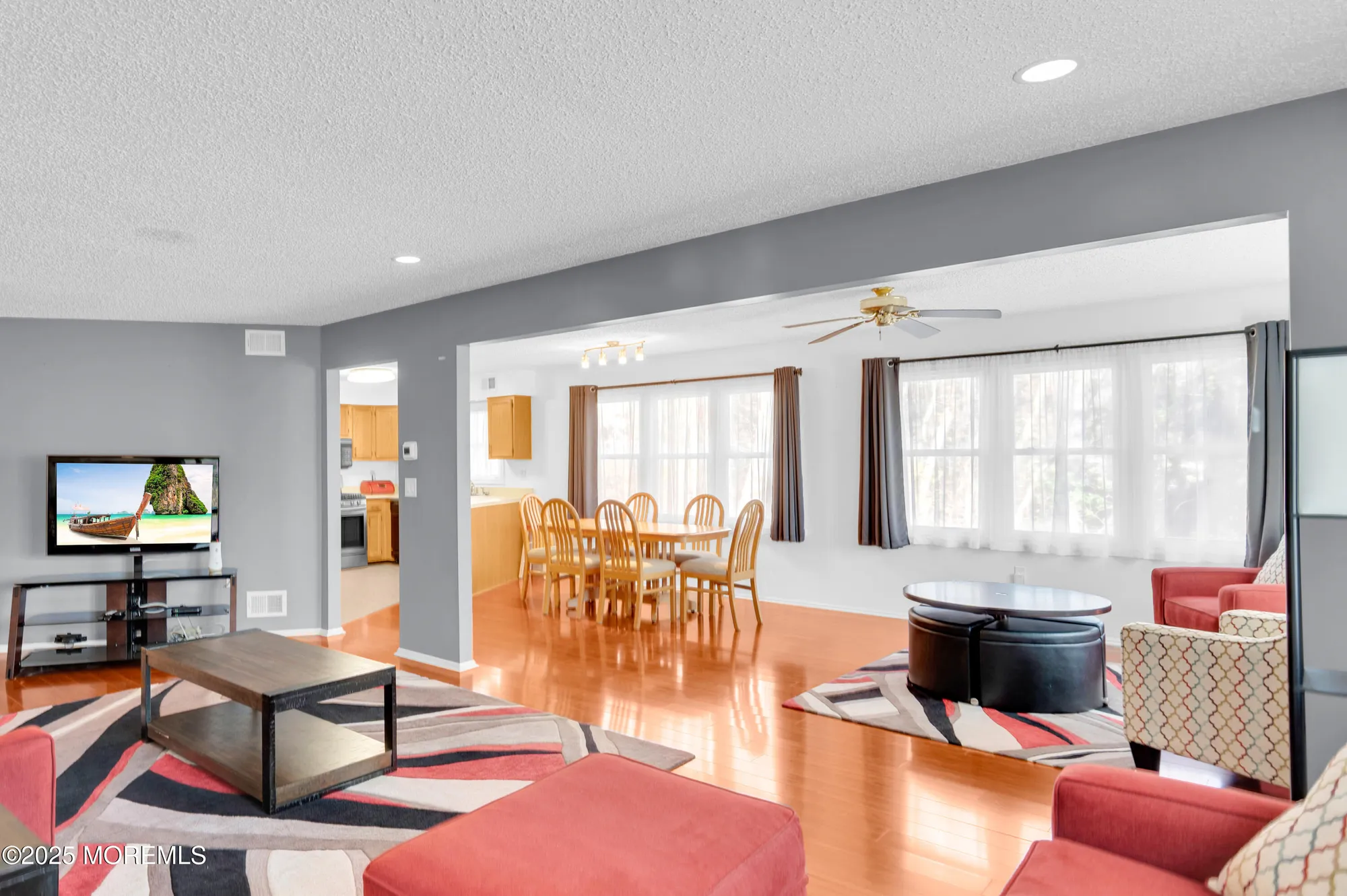 Property Slideshow image 12 of 37 | 3 taylor ct, Lakewood, NJ, 08701