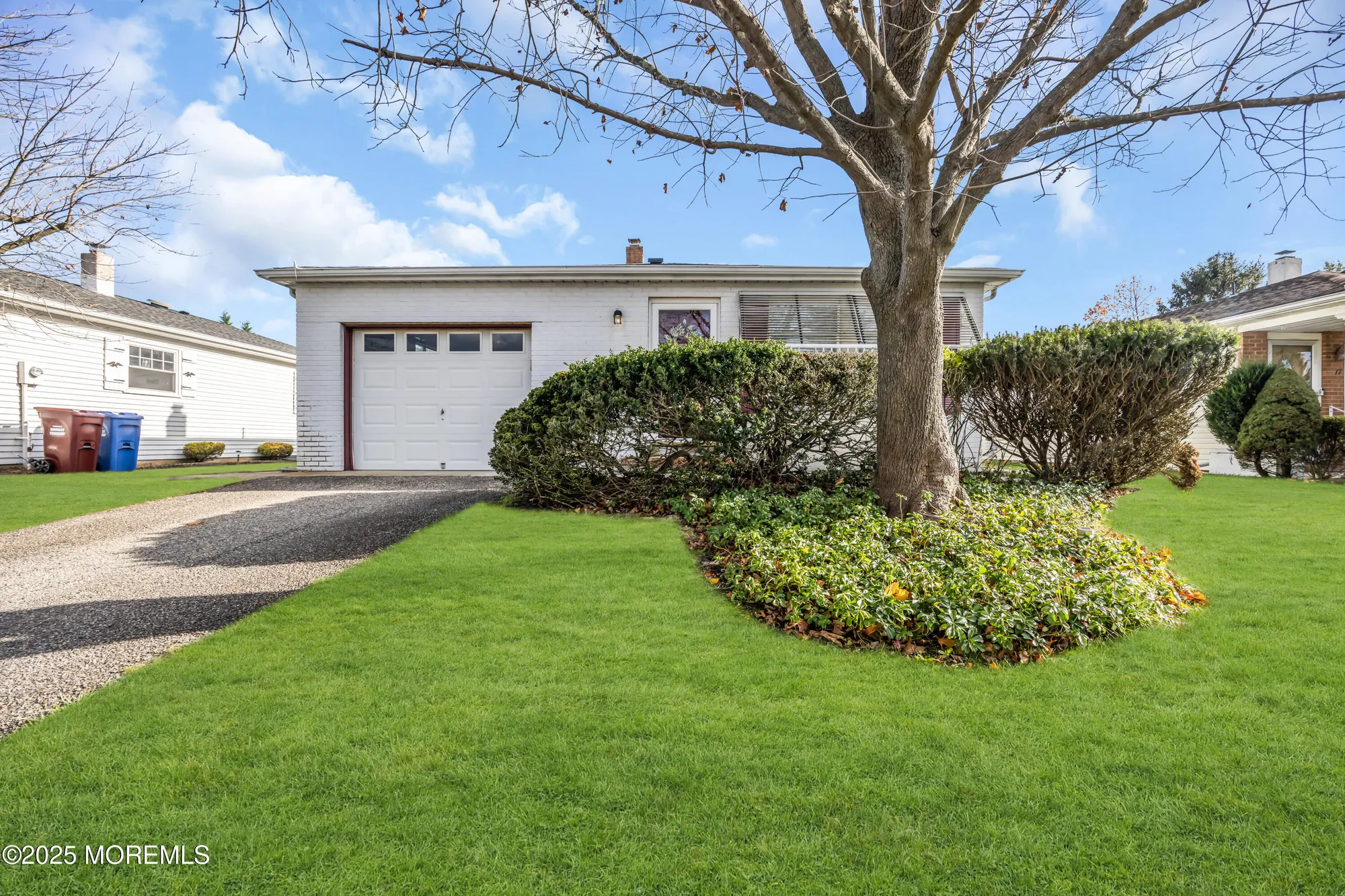 Property Slideshow image 12 of 28 | 15 bimini dr, Toms River, NJ, 08757