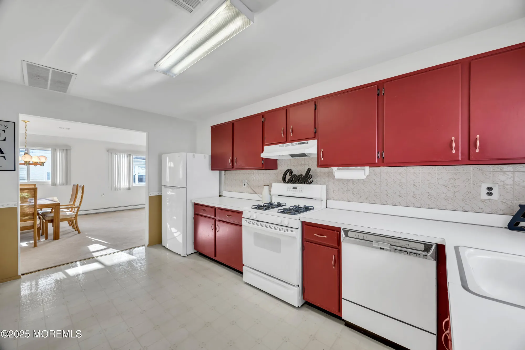 Property Slideshow image 23 of 28 | 15 bimini dr, Toms River, NJ, 08757