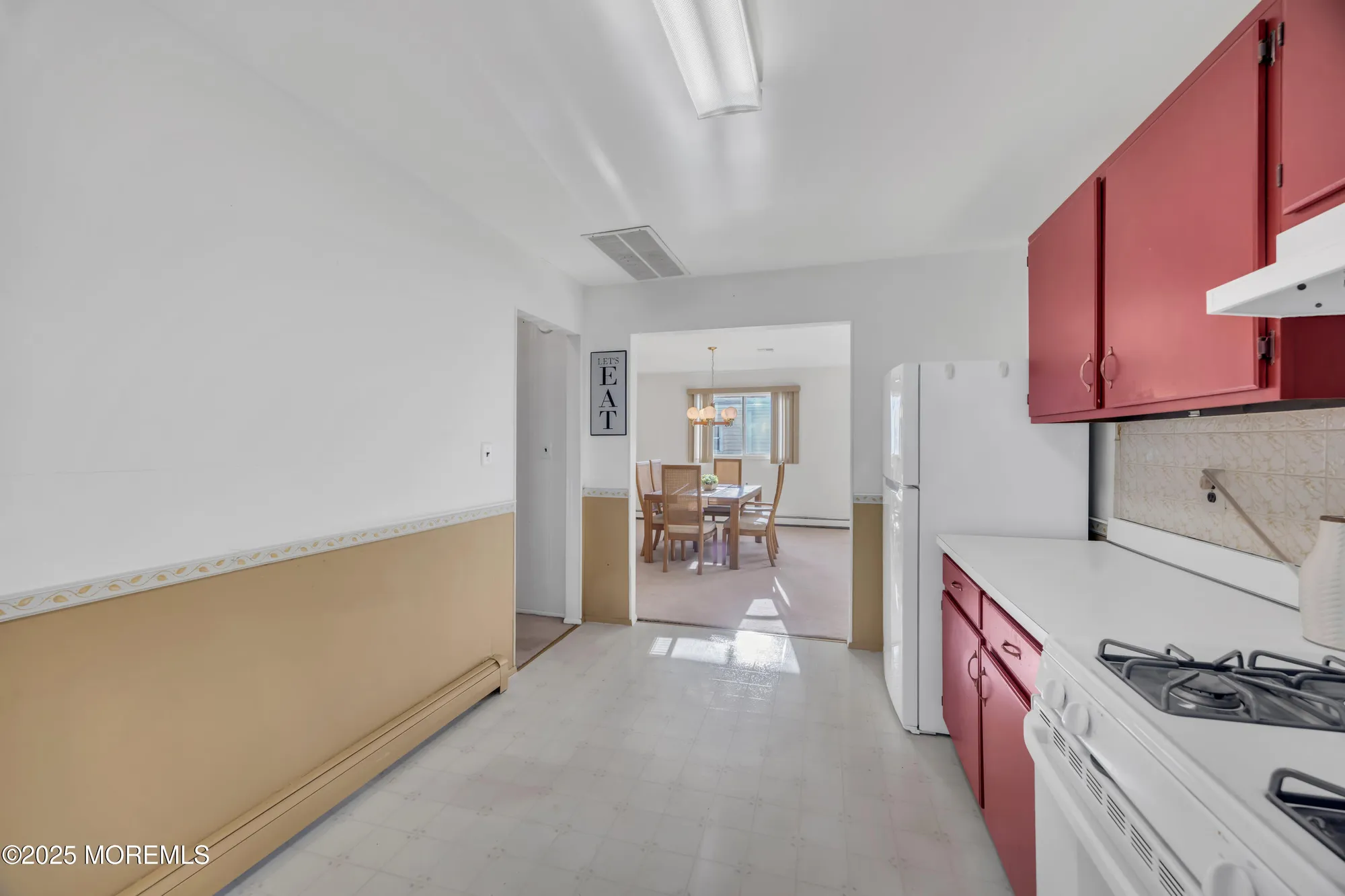 Property Slideshow image 22 of 28 | 15 bimini dr, Toms River, NJ, 08757