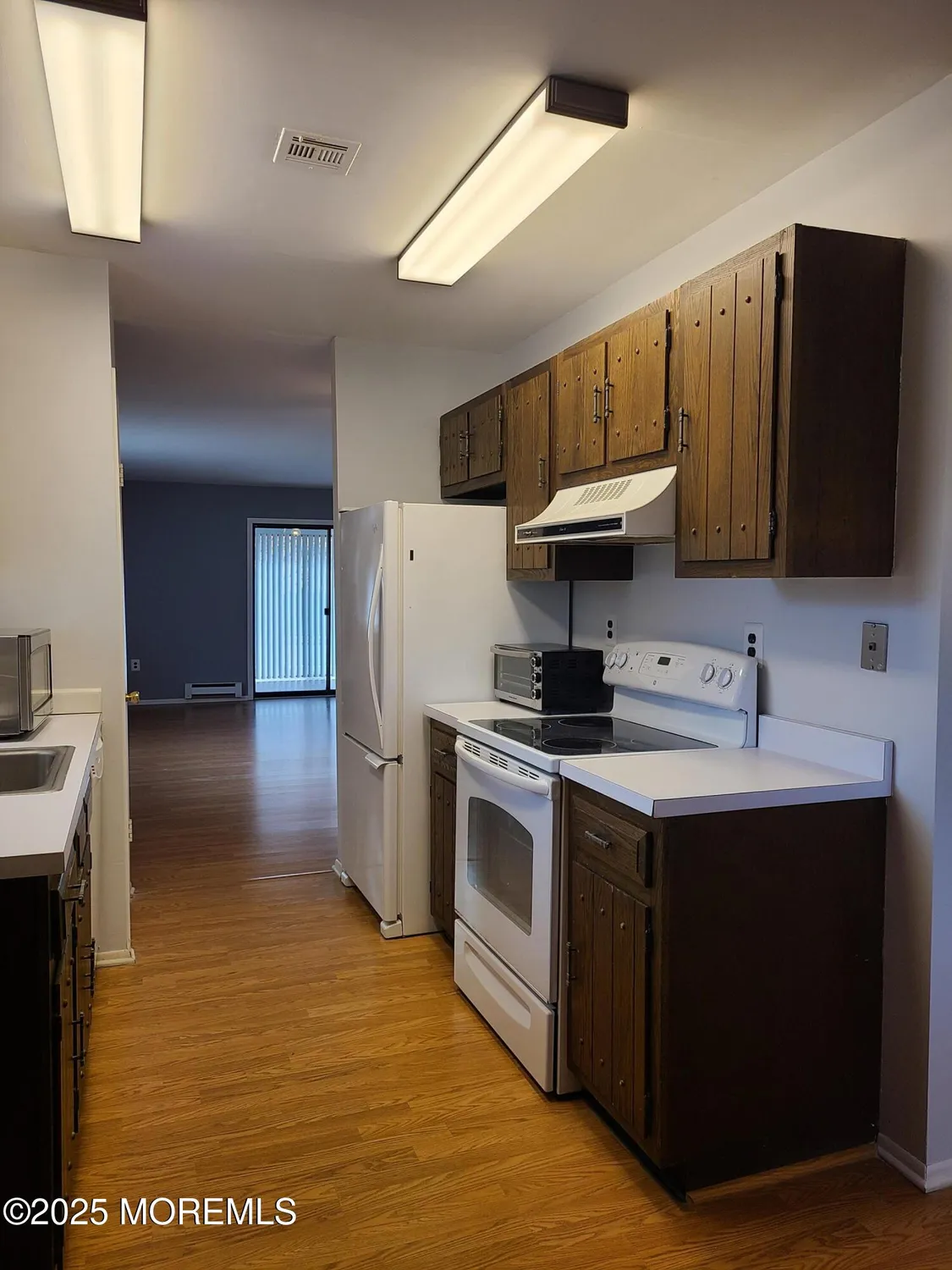 Property Slideshow image 6 of 30 | 141 cross slope ct a, Manalapan, NJ, 07726