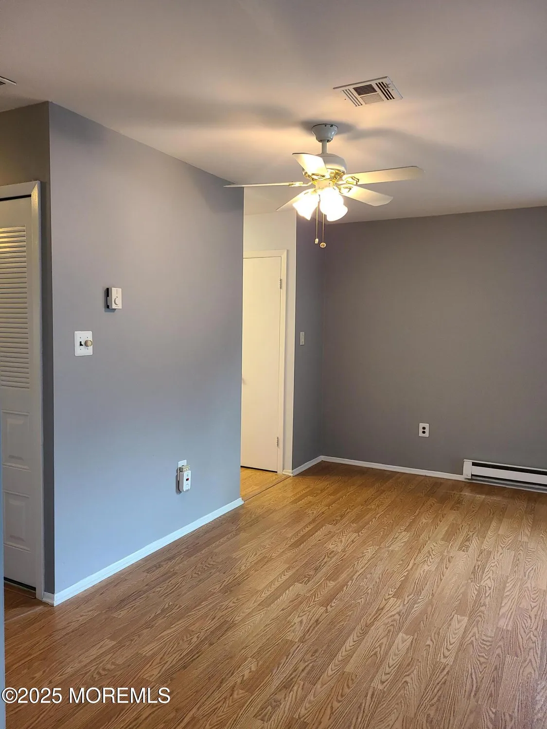 Property Slideshow image 10 of 30 | 141 cross slope ct a, Manalapan, NJ, 07726