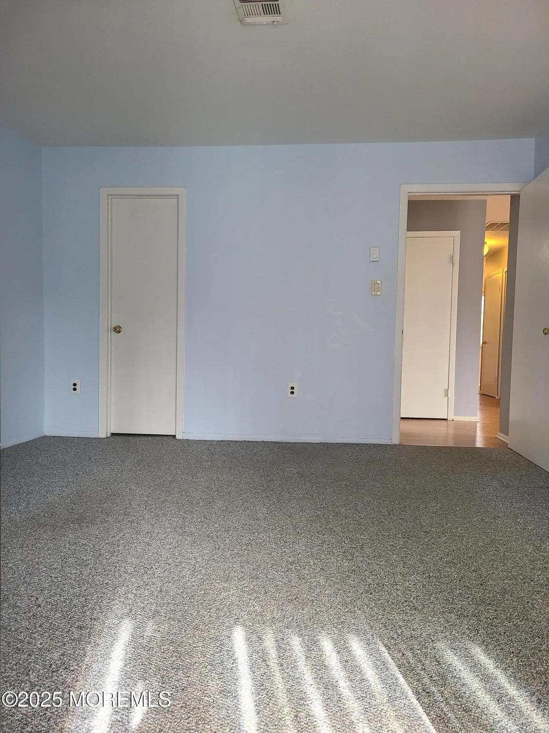 Property Slideshow image 18 of 30 | 141 cross slope ct a, Manalapan, NJ, 07726