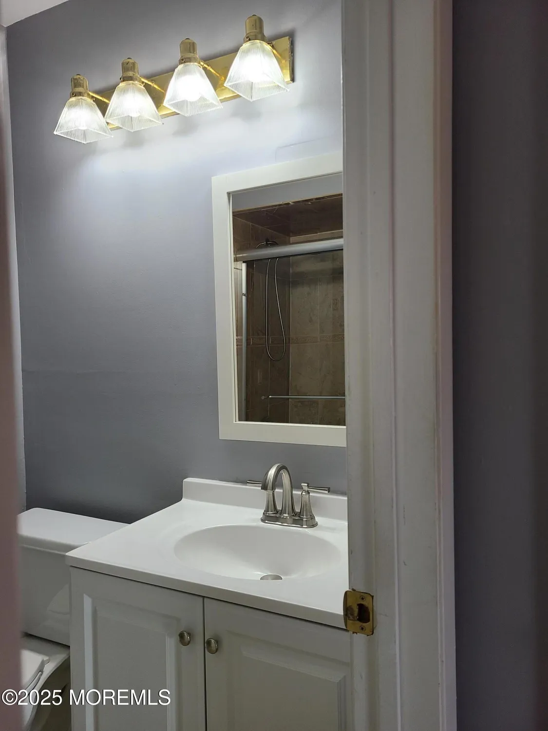 Property Slideshow image 19 of 30 | 141 cross slope ct a, Manalapan, NJ, 07726