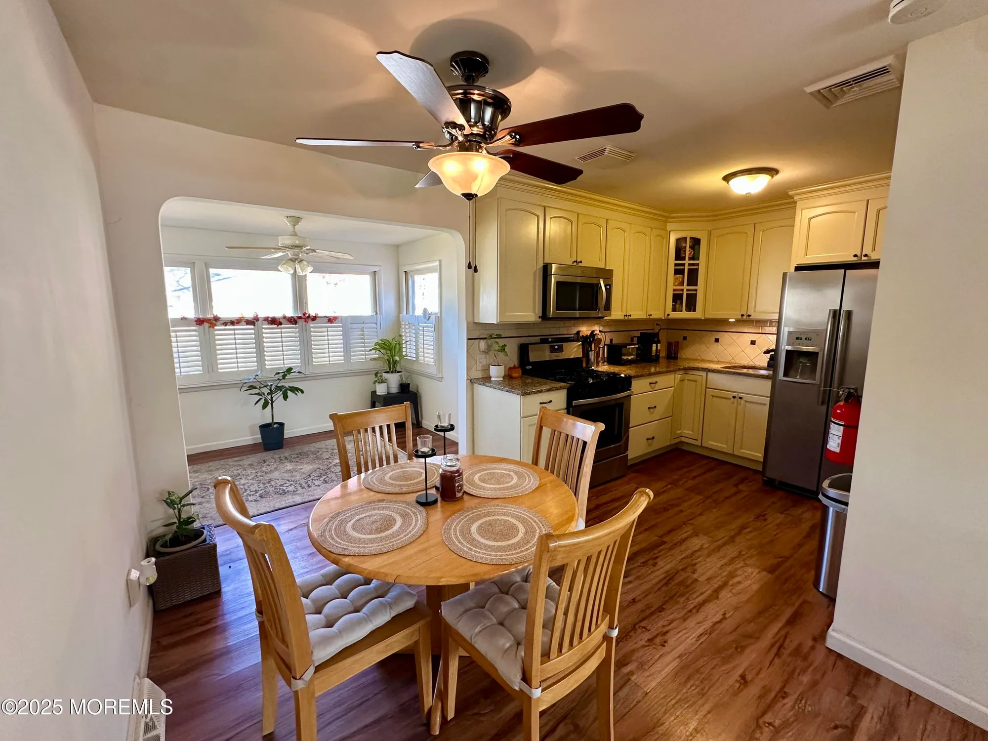 Property Slideshow image 4 of 10 | 9 nebraska dr, Matawan, NJ, 07747