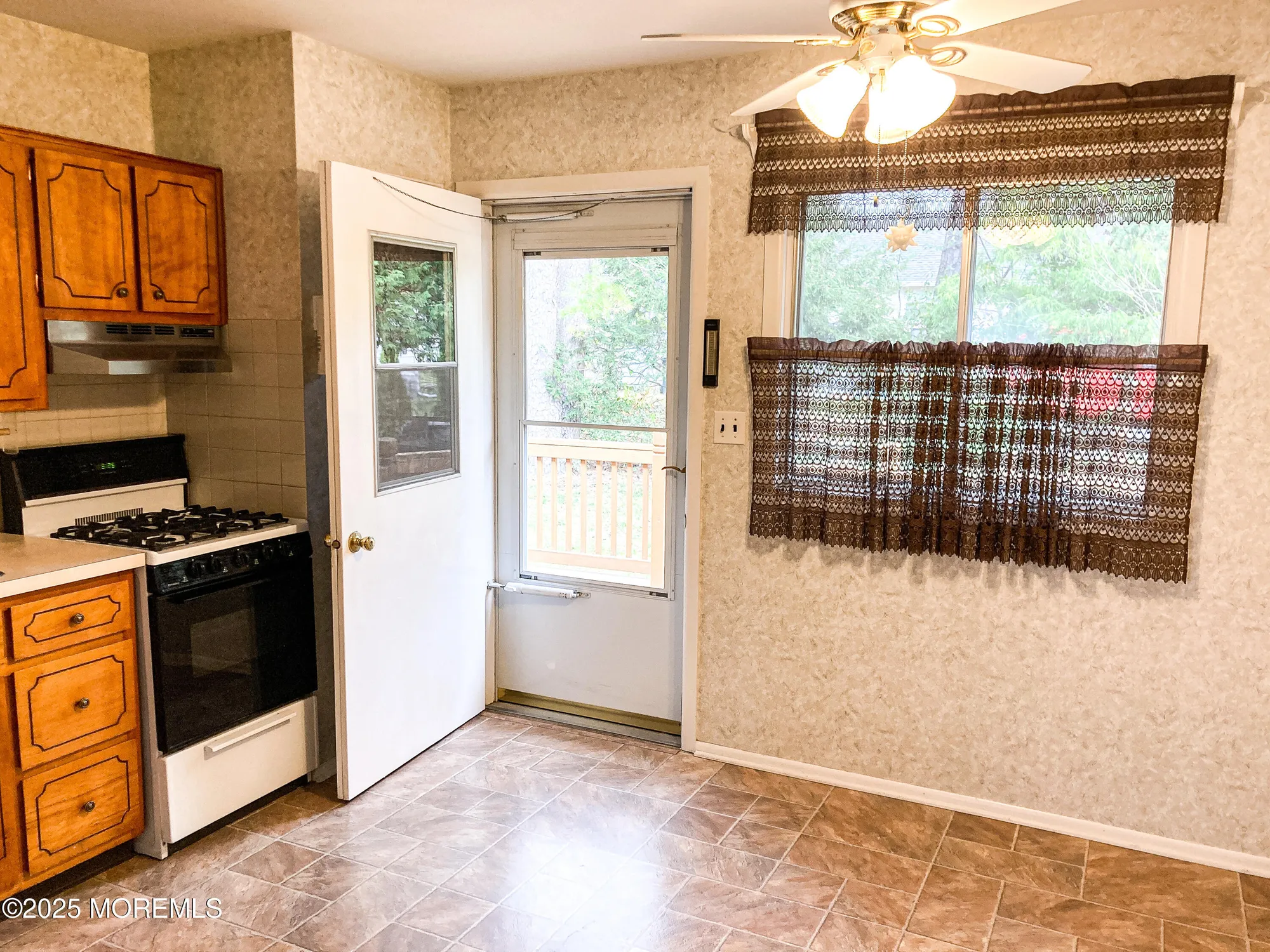 Property Slideshow image 12 of 41 | 13b pheasant st, Manchester, NJ, 08759
