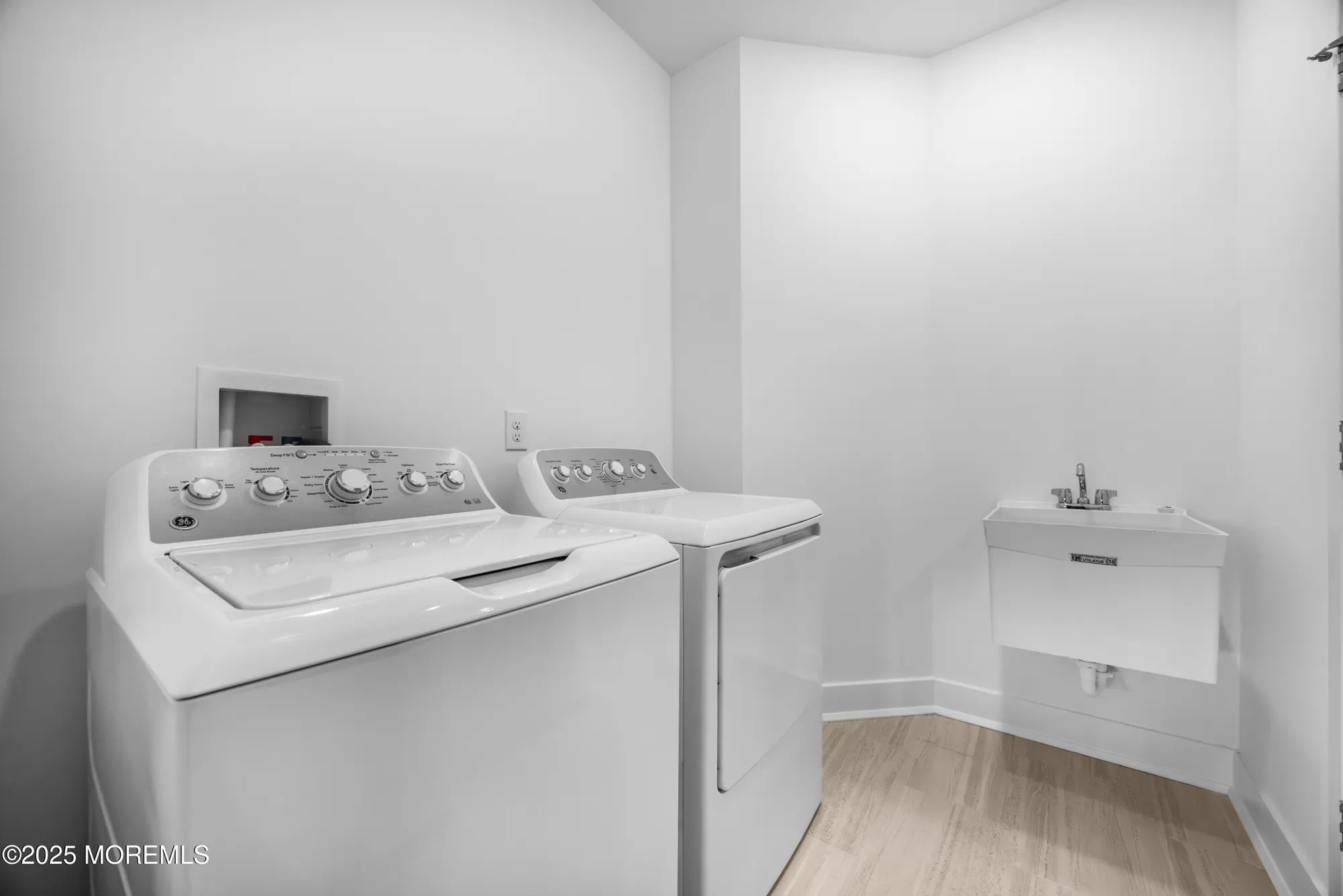 Property Slideshow image 17 of 55 | 61 fillmore dr, Monroe, NJ, 08831