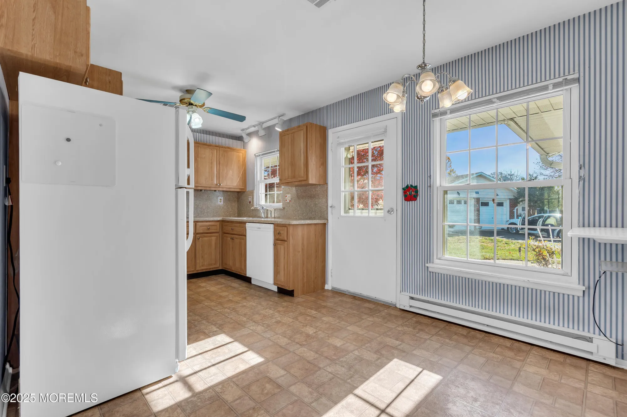 Property Slideshow image 23 of 36 | 1126a argyll cir a, Lakewood, NJ, 08701