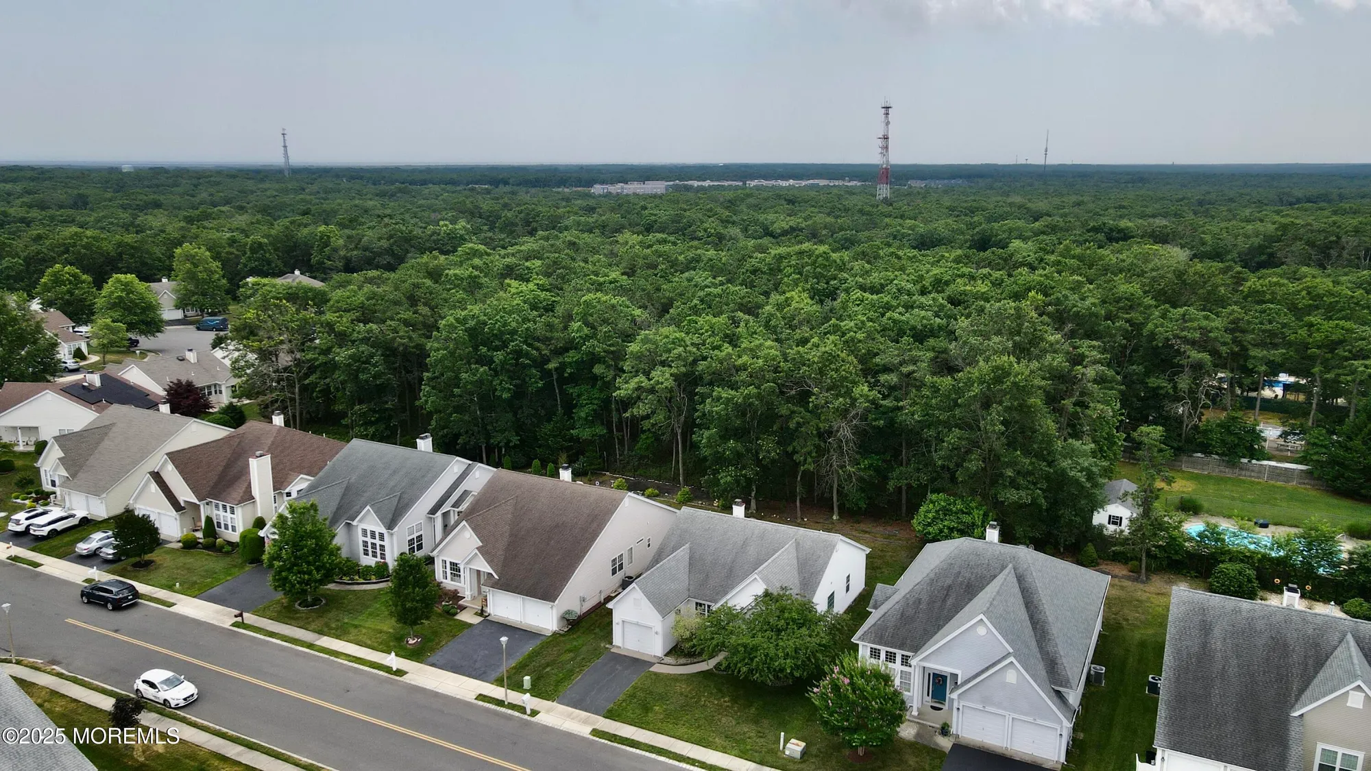 Property Slideshow image 44 of 50 | 18 valley stream pl, Barnegat, NJ, 08005