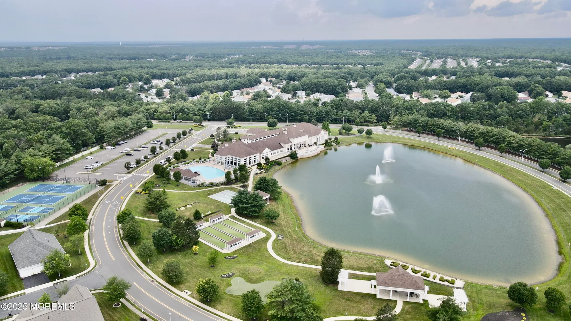 Property Slideshow image 47 of 50 | 18 valley stream pl, Barnegat, NJ, 08005