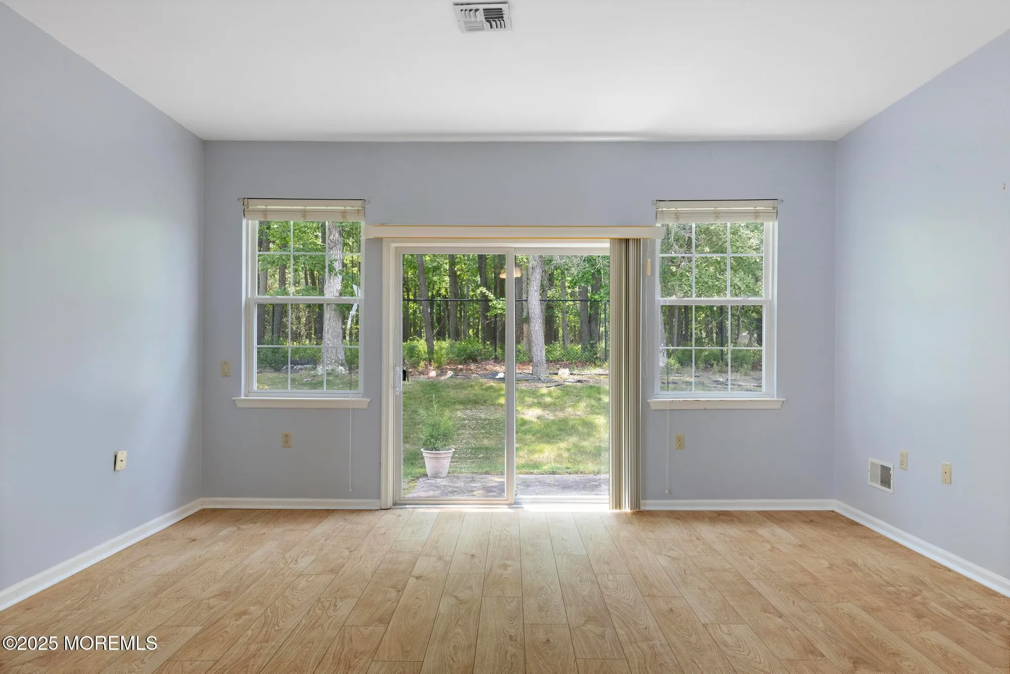 Property Slideshow image 26 of 50 | 18 valley stream pl, Barnegat, NJ, 08005