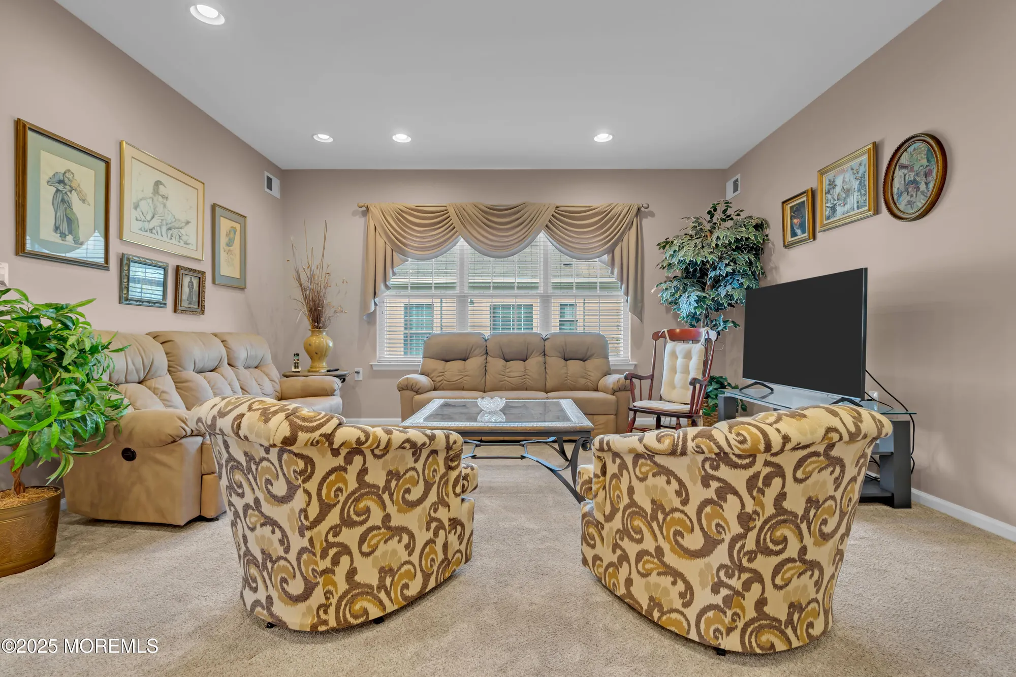 Property Slideshow image 13 of 45 | 60 eleanor rd, Manchester, NJ, 08759