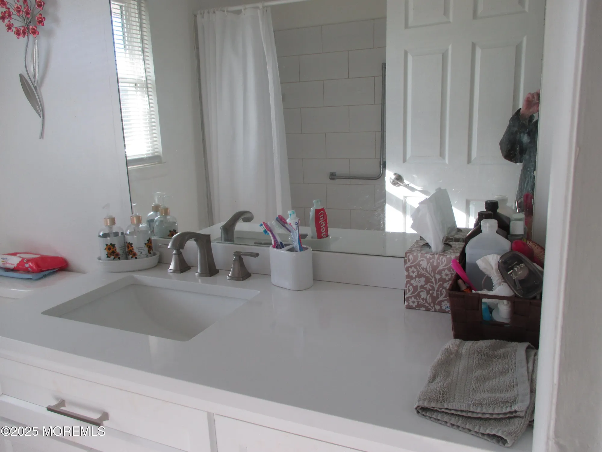 Property Slideshow image 19 of 33 | 678 new castle ct b, Lakewood, NJ, 08701