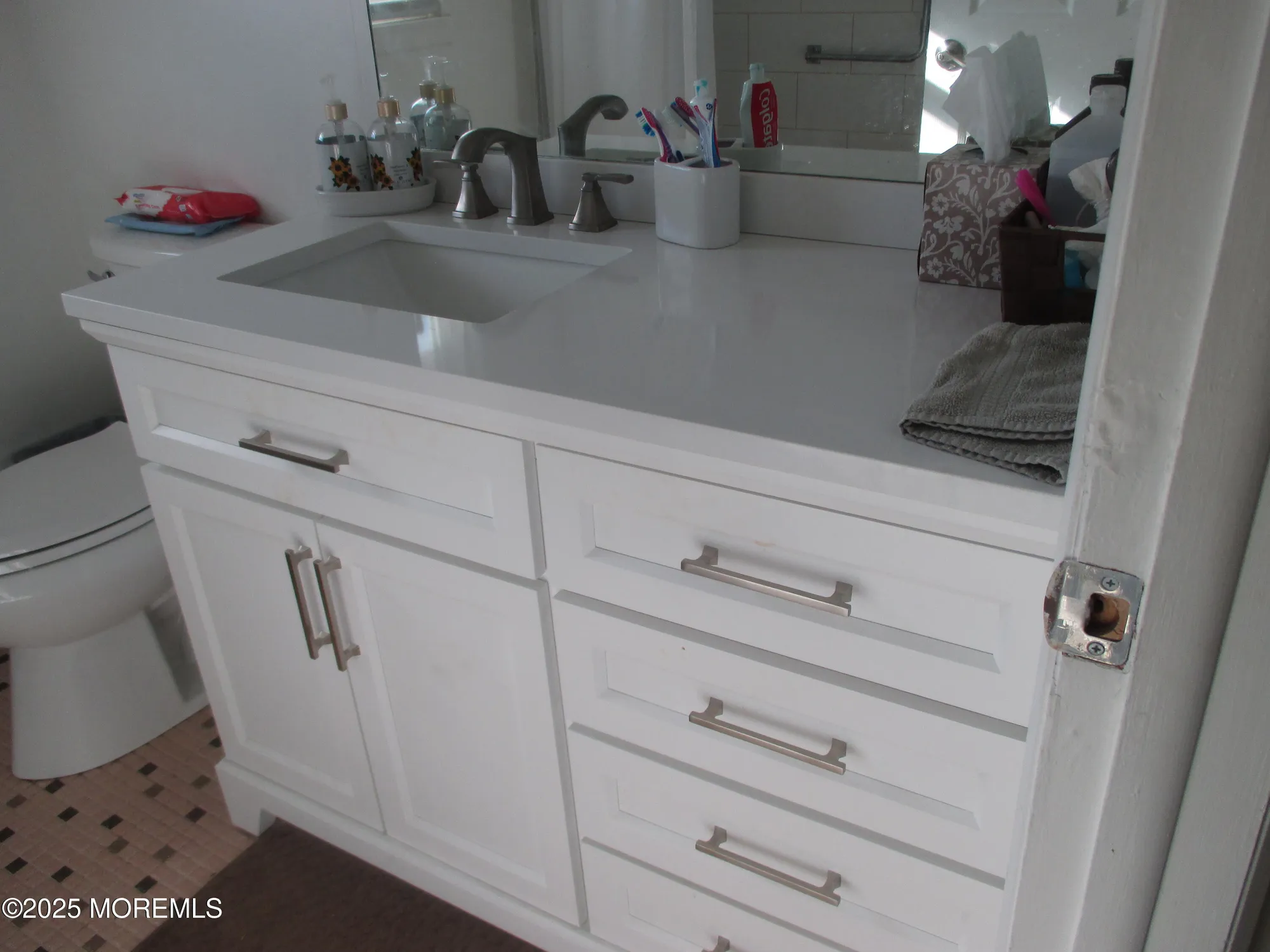 Property Slideshow image 20 of 33 | 678 new castle ct b, Lakewood, NJ, 08701