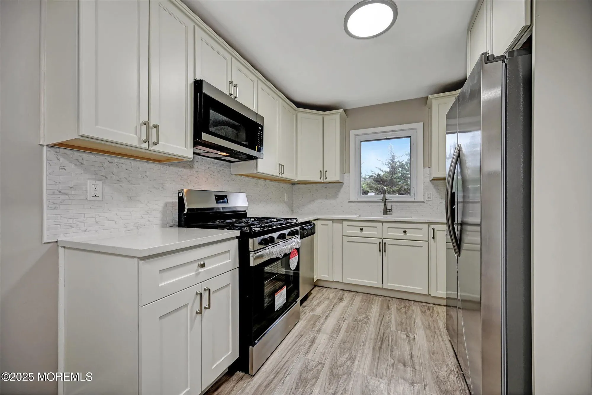 Property Slideshow image 10 of 24 | 48 sheepshead dr, Toms River, NJ, 08757