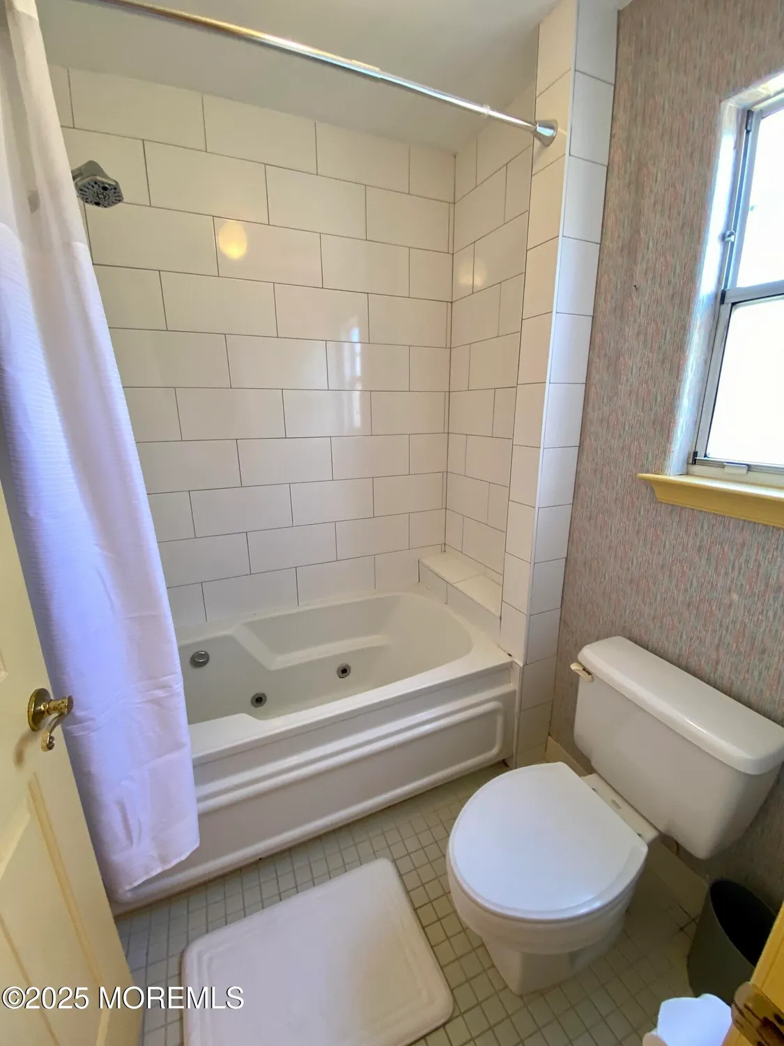 Property Slideshow image 24 of 43 | 1121a thornbury ln, Manchester, NJ, 08759