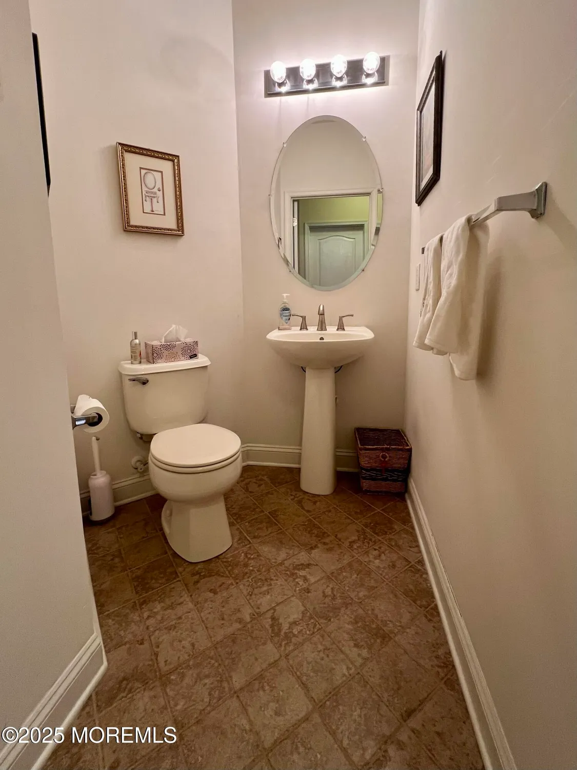 Property Slideshow image 18 of 33 | 326 sunflower dr, Egg Harbor Twp, NJ, 08234