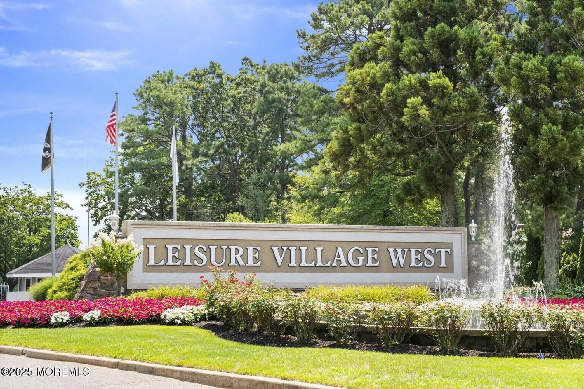 Property Slideshow image 31 of 43 | 1121a thornbury ln, Manchester, NJ, 08759