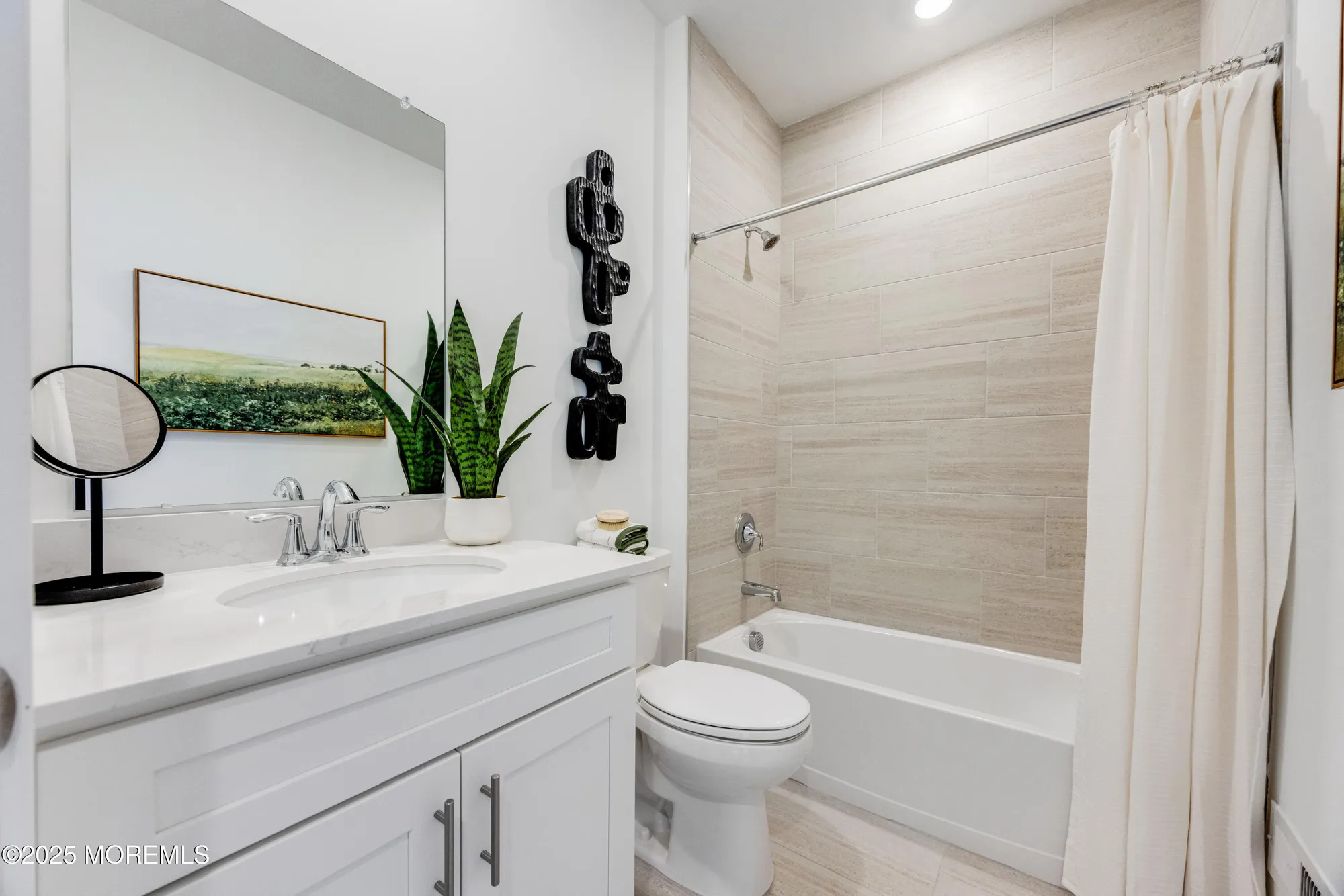 Property Slideshow image 19 of 36 | 116 fillmore dr, Monroe, NJ, 08831