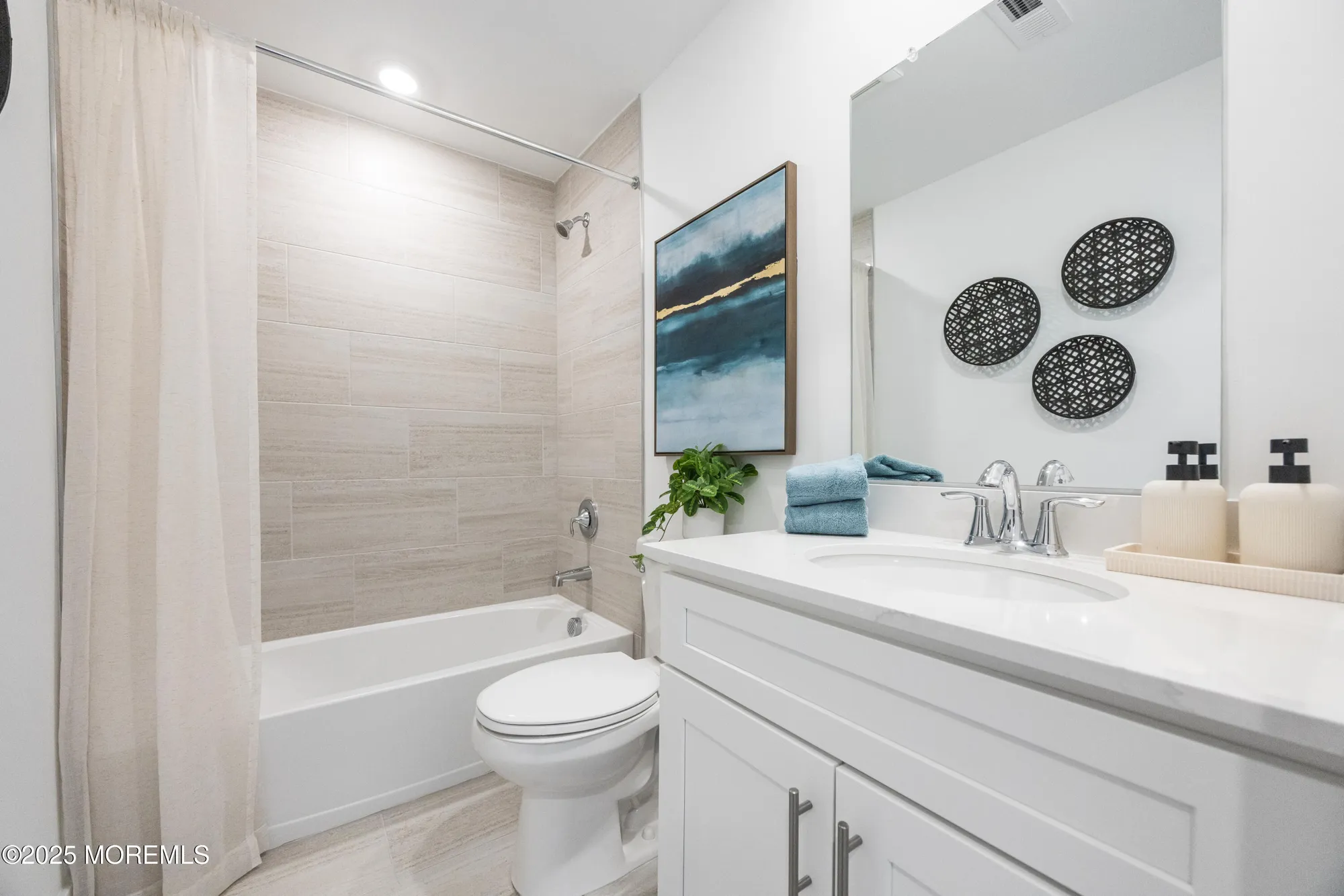 Property Slideshow image 20 of 36 | 116 fillmore dr, Monroe, NJ, 08831