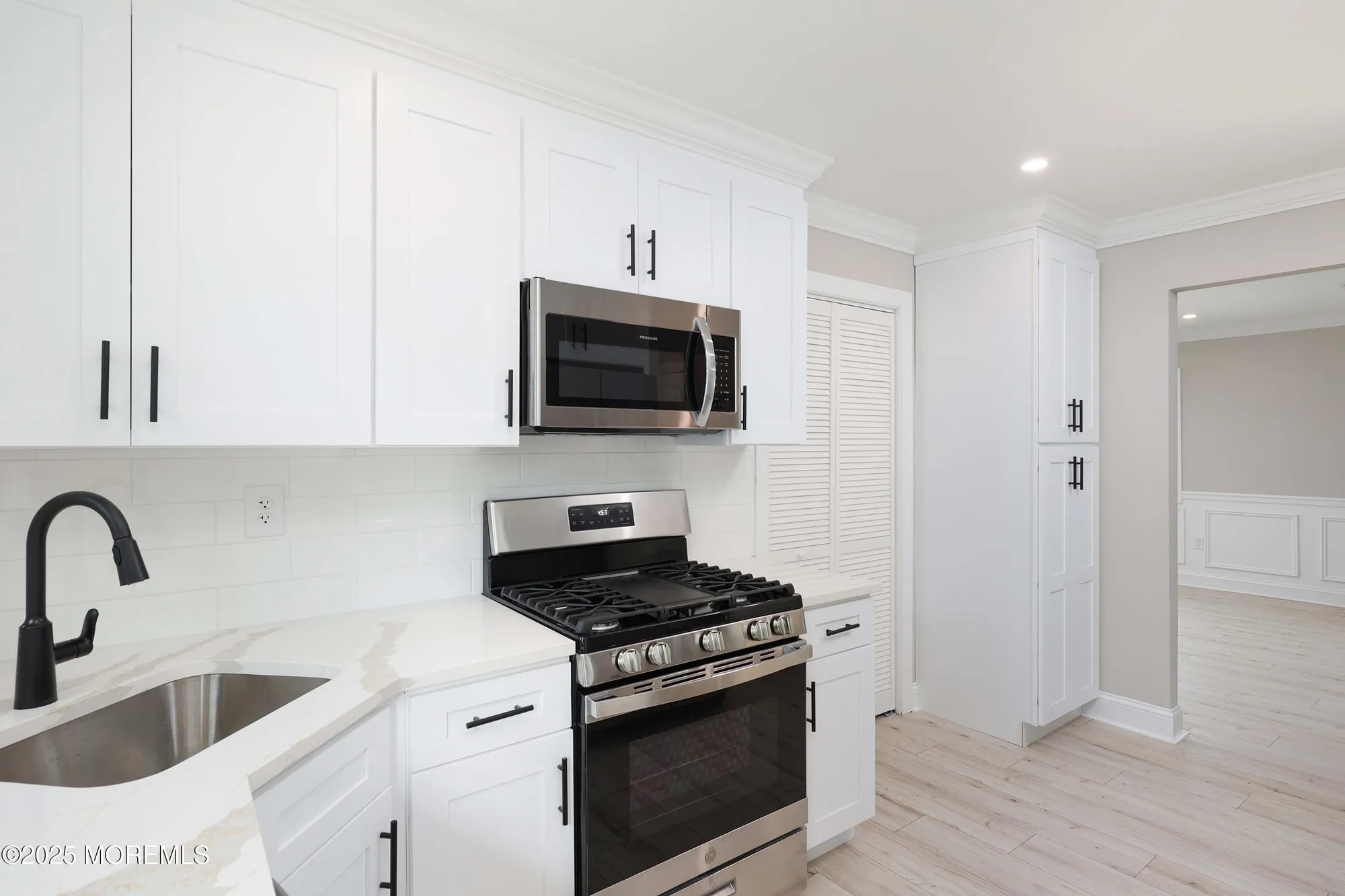 Property Slideshow image 16 of 33 | 48 harrington dr, Toms River, NJ, 08757