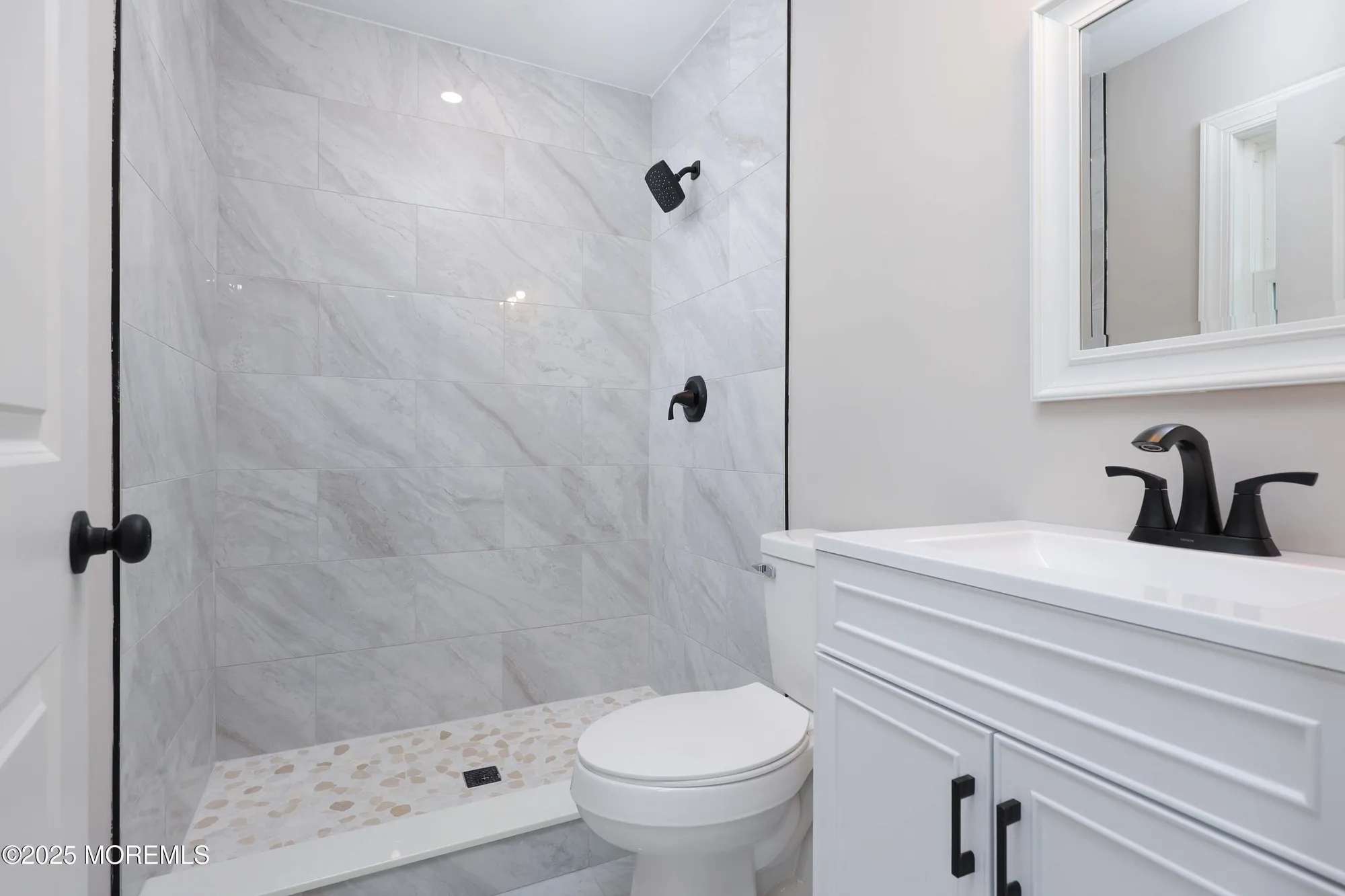 Property Slideshow image 27 of 33 | 48 harrington dr, Toms River, NJ, 08757