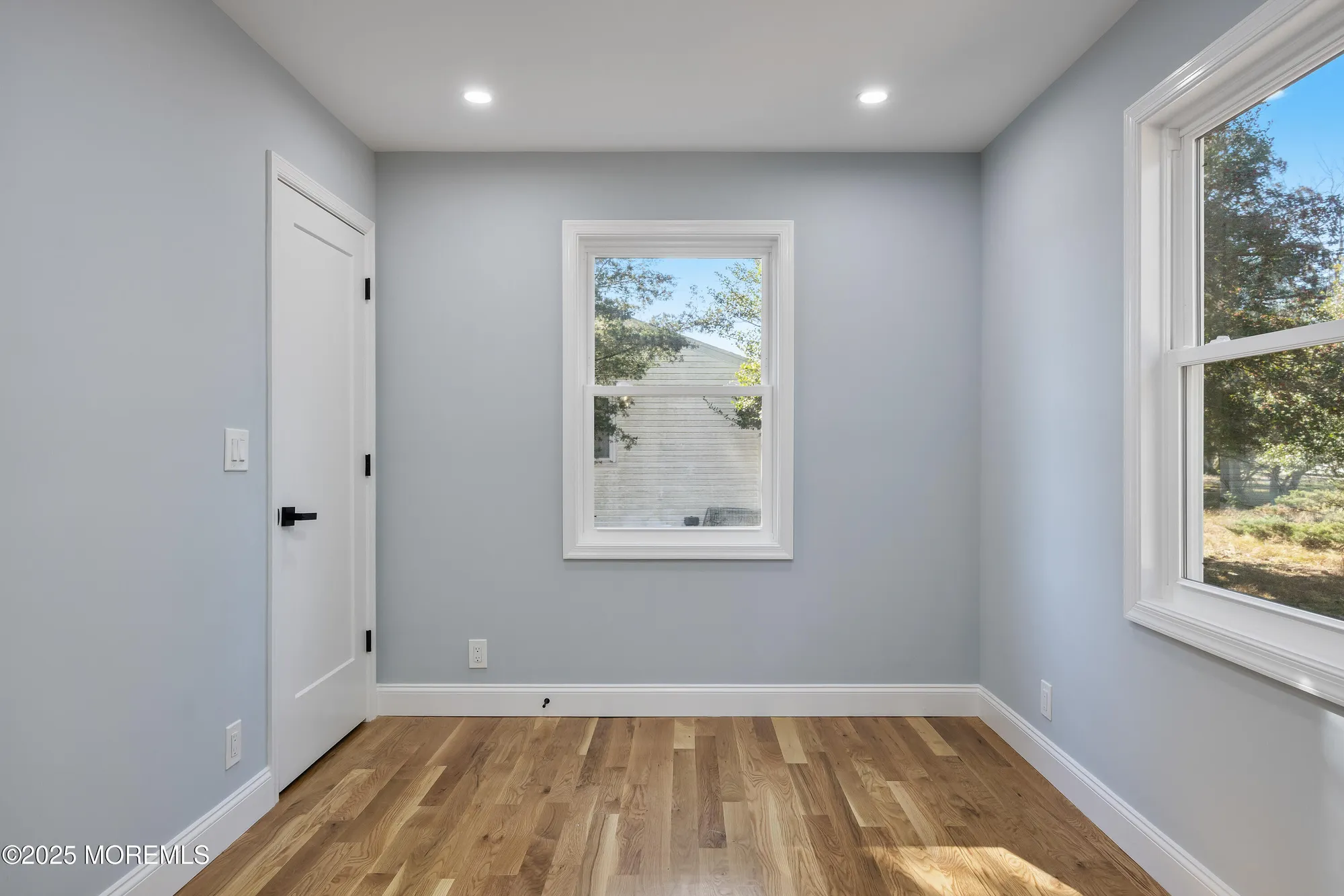 Property Slideshow image 14 of 25 | 18 bolingbroke dr, Toms River, NJ, 08757